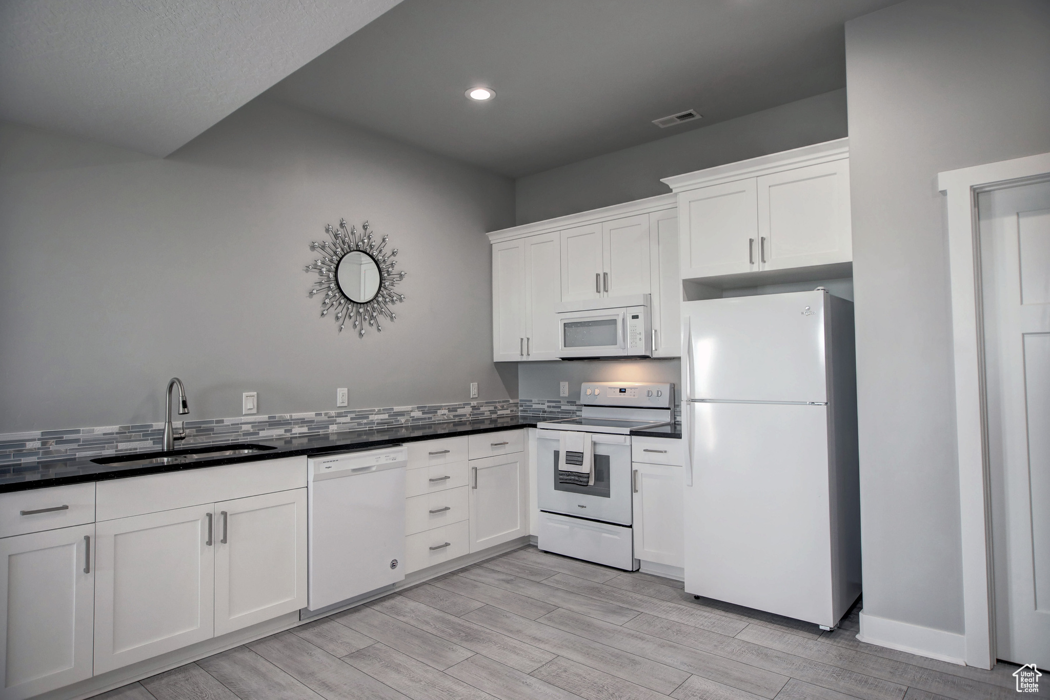ASPEN CREEK MEADOWS - Residential