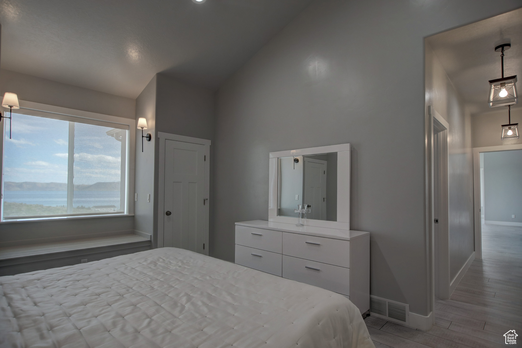 ASPEN CREEK MEADOWS - Residential