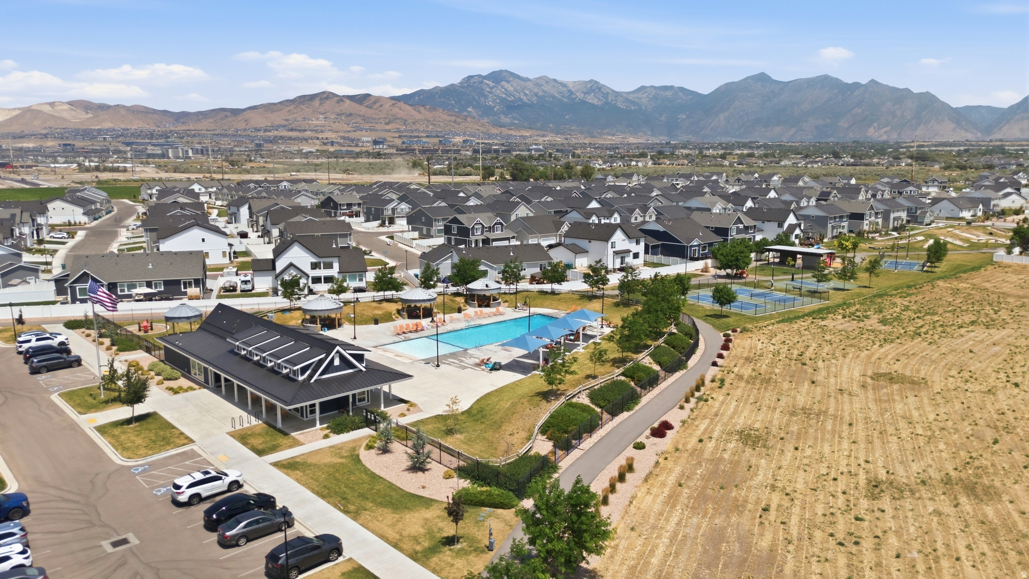 COLD SPRING RANCH - Residential