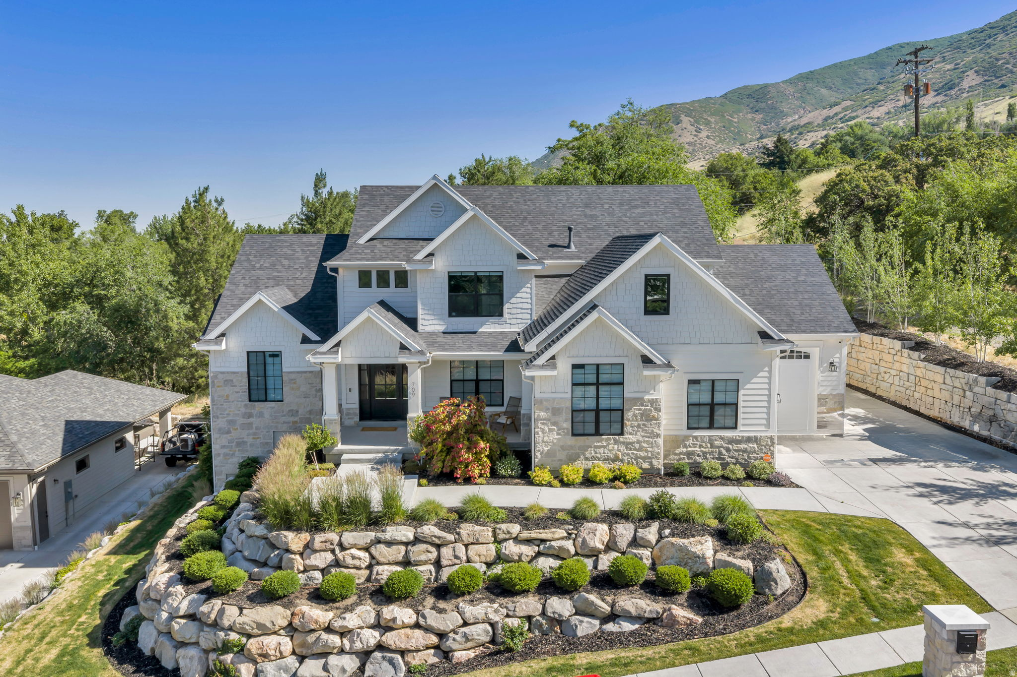 DEUEL CREEK PLACE SU - Residential