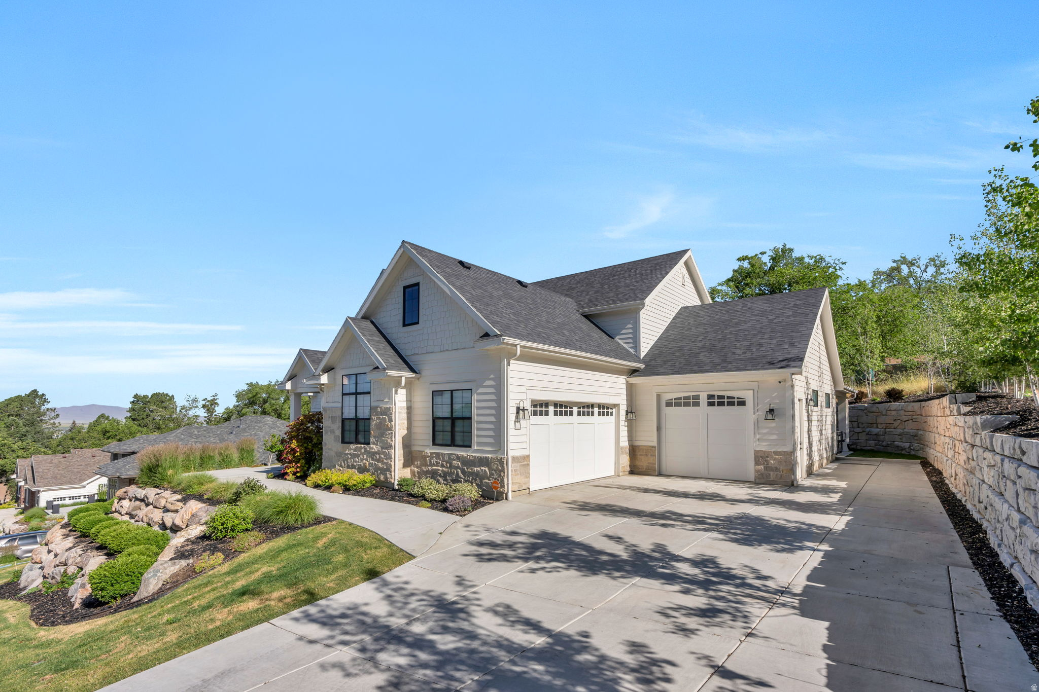 DEUEL CREEK PLACE SU - Residential