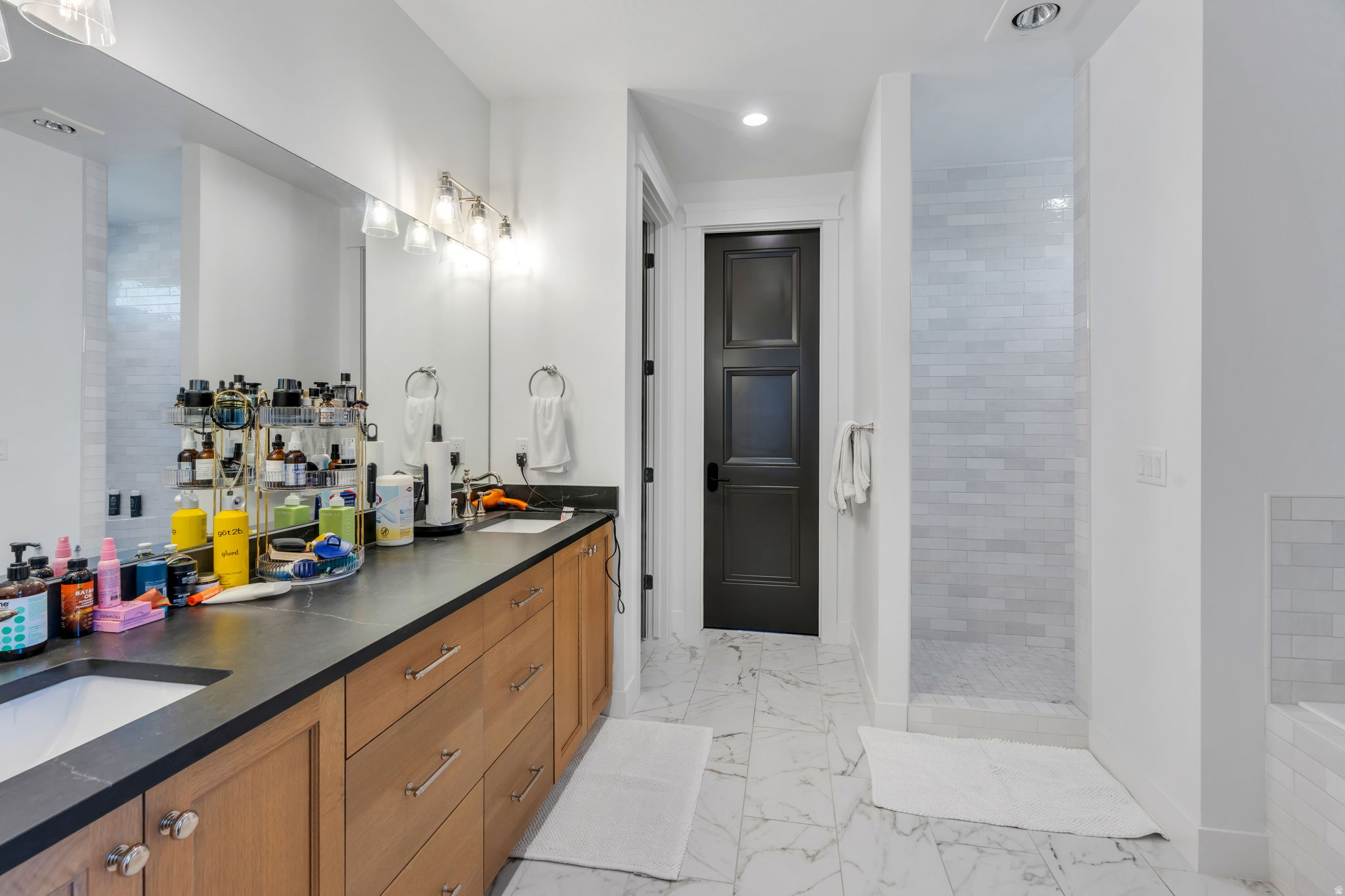 DEUEL CREEK PLACE SU - Residential