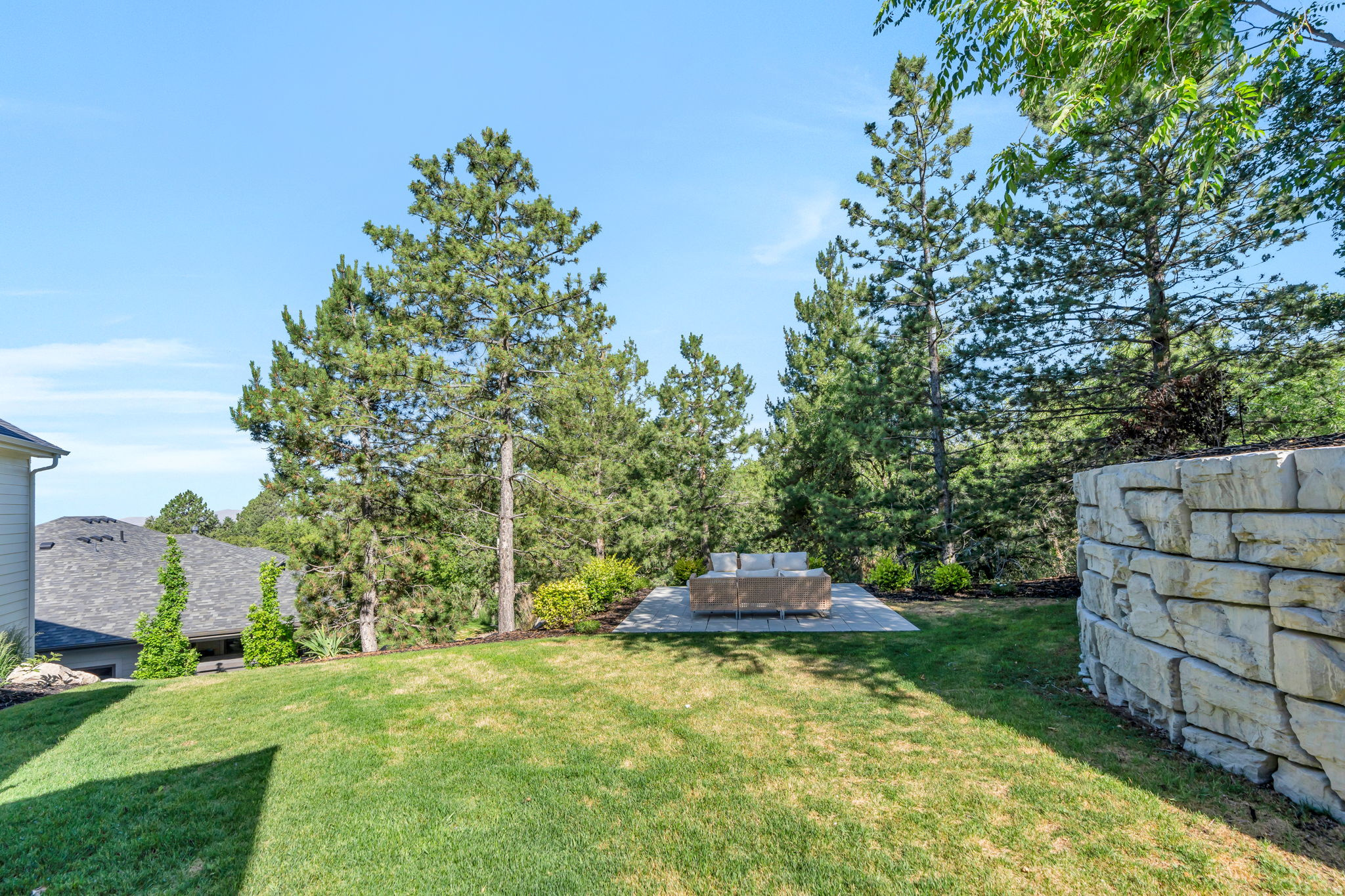 DEUEL CREEK PLACE SU - Residential