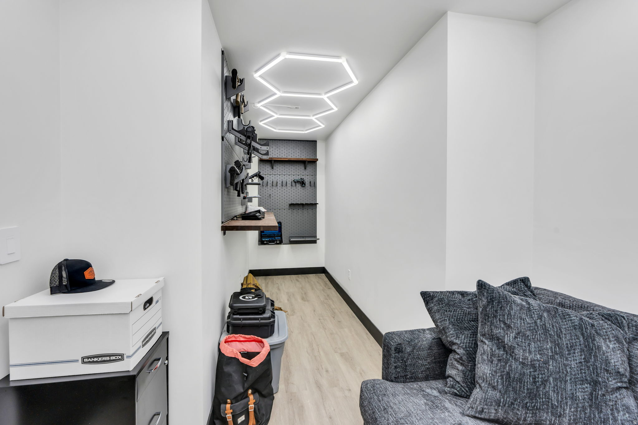 DEUEL CREEK PLACE SU - Residential