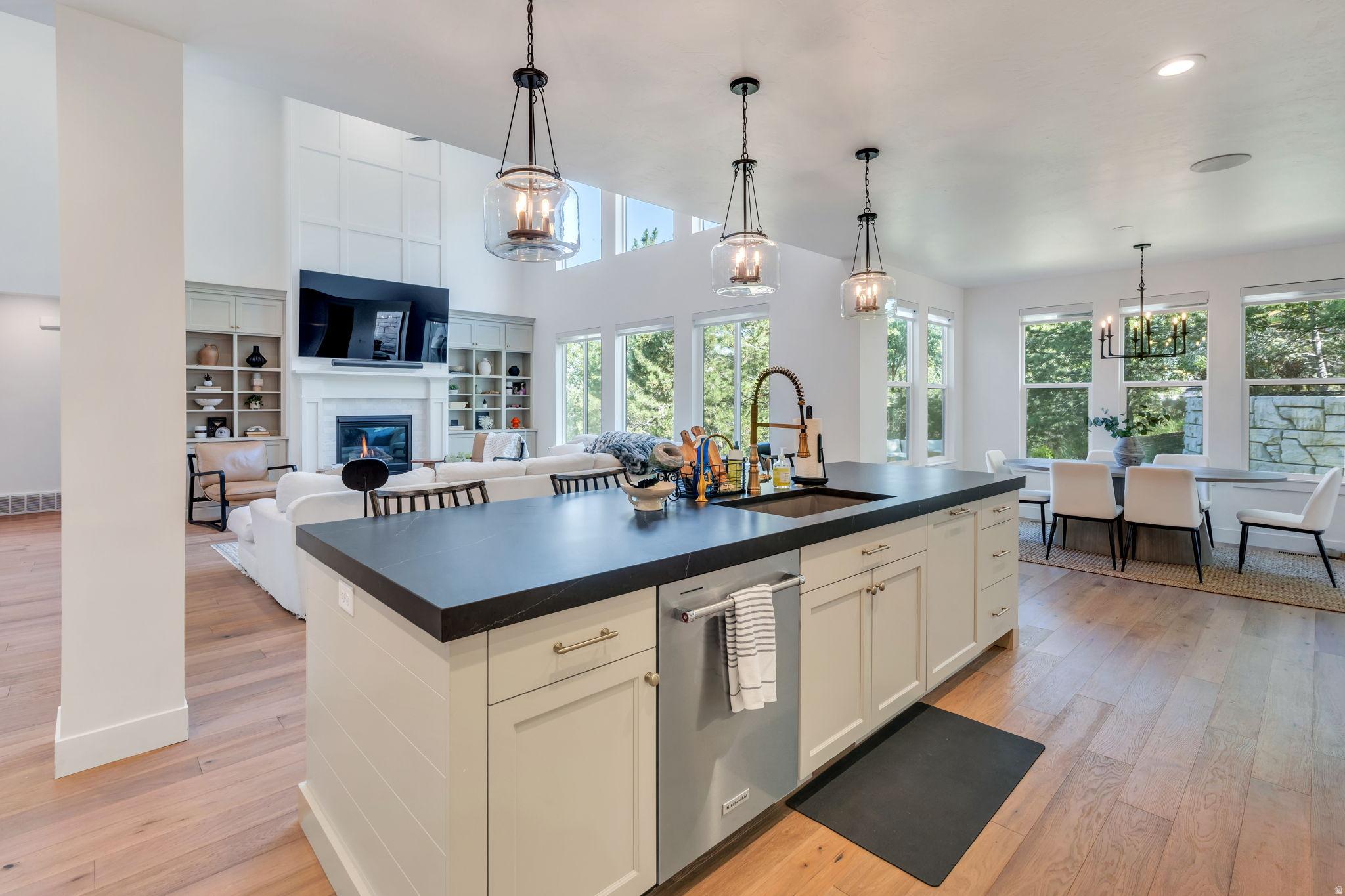 DEUEL CREEK PLACE SU - Residential