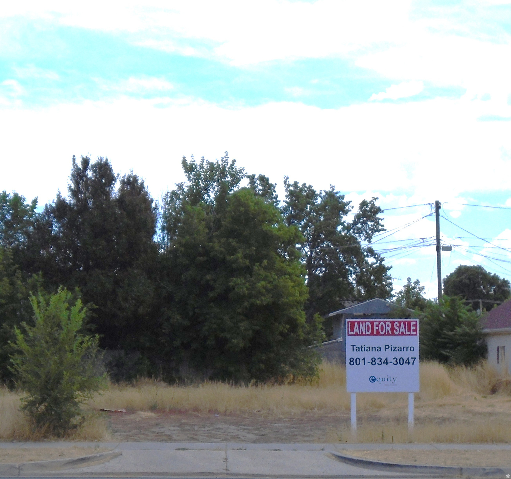 Main Street in American Fork   Rare 0.19-acre commercial lot with frontage and maximum exposure. Zoned CC-2, this parcel is ready for a coffee shop, Office, light auto services (may require a conditional use permit) with nearby utilities to make starting your business smooth and visible. Small Lot, Big Potential; ideal for Investors, Entrepreneur, Business Owner. For City Planning & Zoning contact Cody 801-763-3000