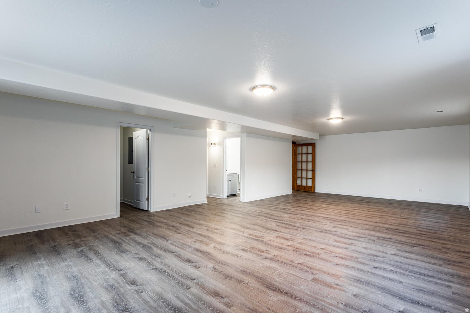 TRAILSIDE - Residential Lease