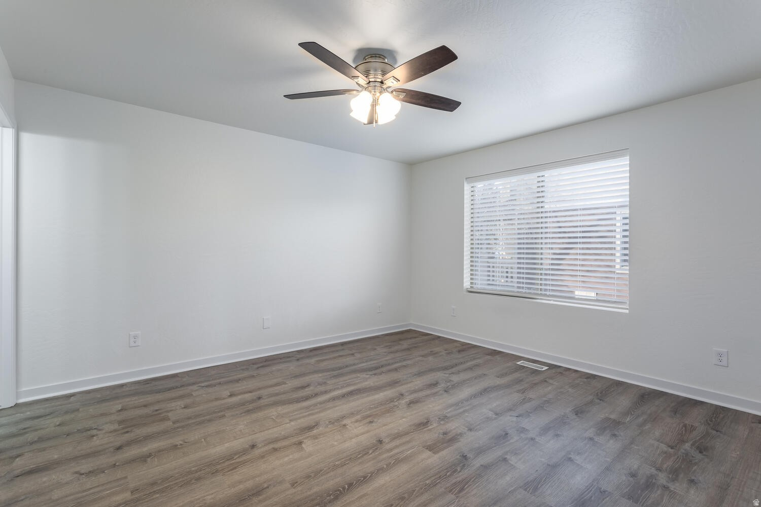 TRAILSIDE - Residential Lease