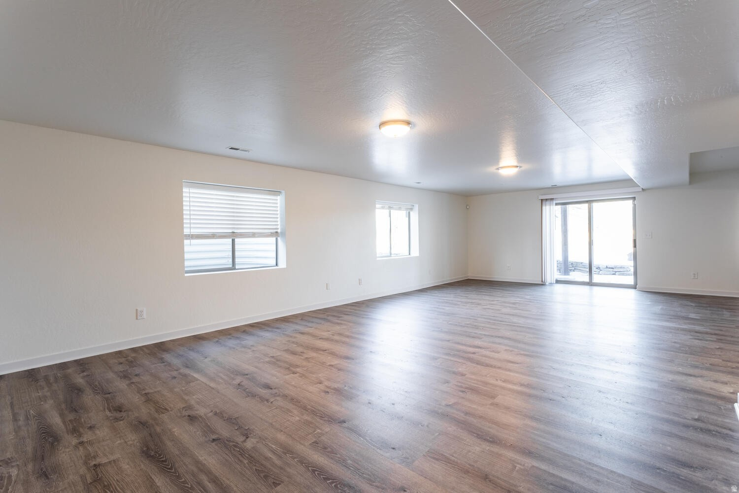 TRAILSIDE - Residential Lease