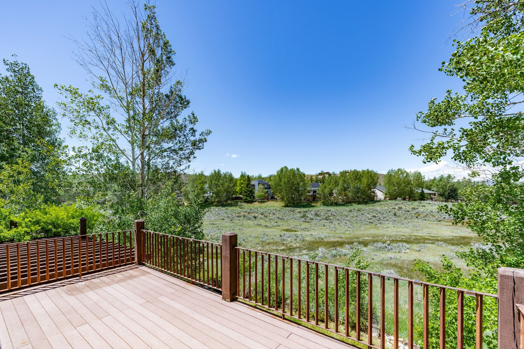 TRAILSIDE - Residential Lease
