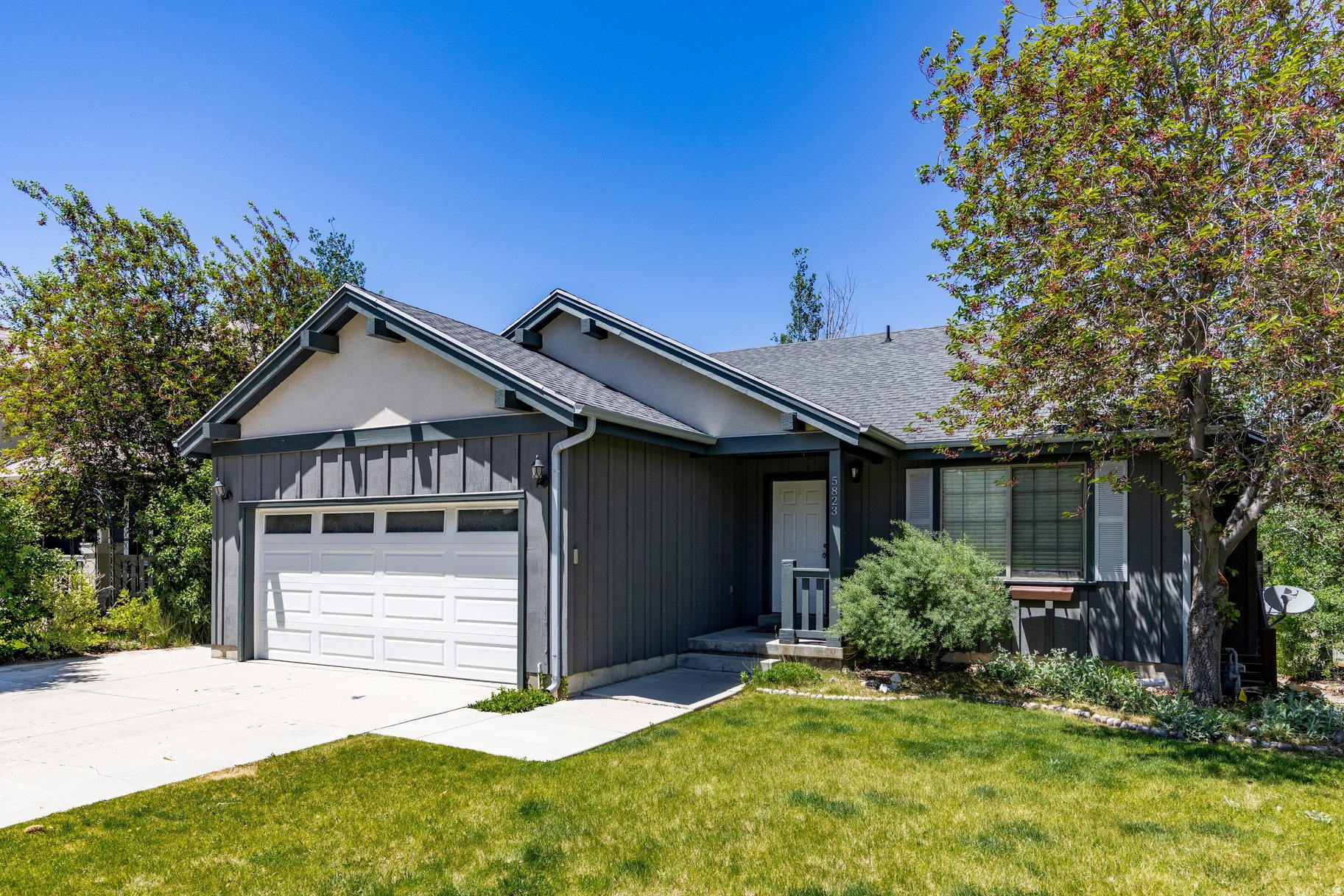 TRAILSIDE - Residential Lease