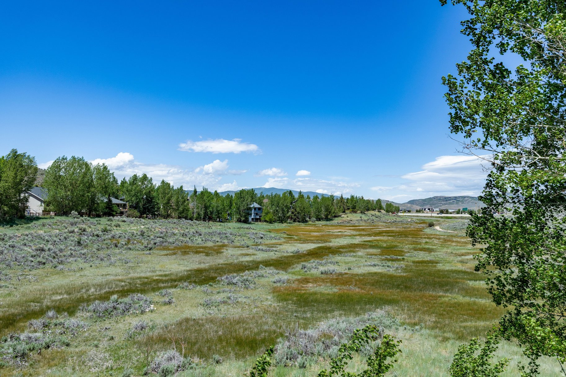 TRAILSIDE - Residential Lease