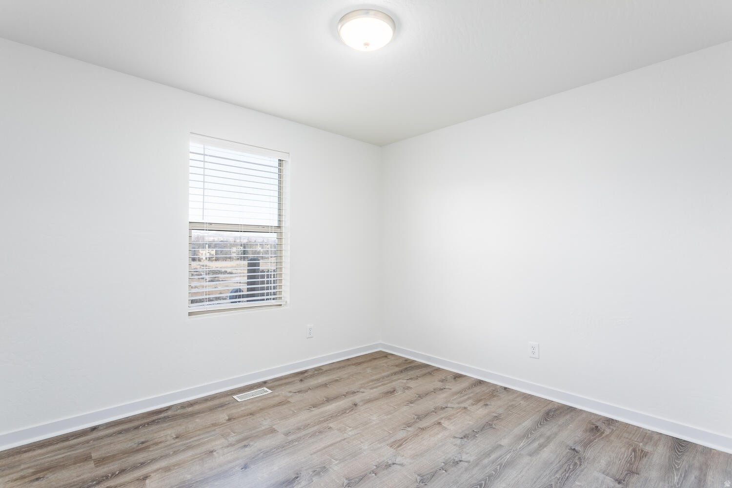 TRAILSIDE - Residential Lease