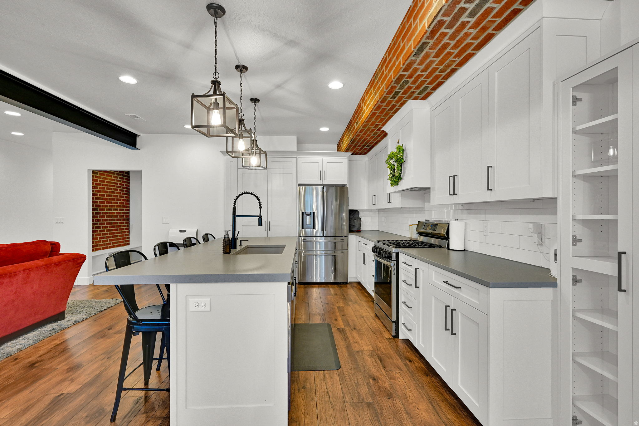 ANTELOPES EDGE - Residential