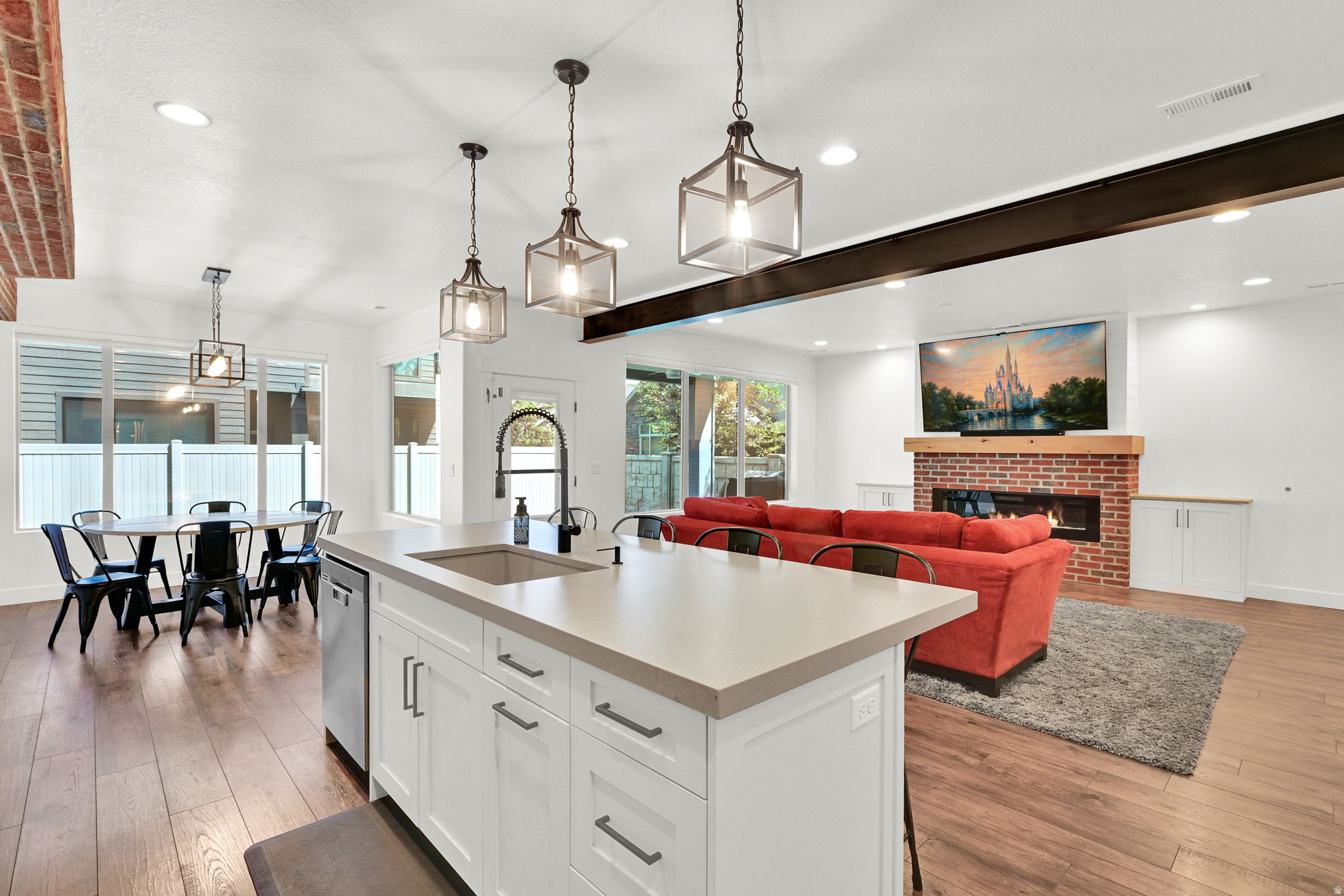 ANTELOPES EDGE - Residential