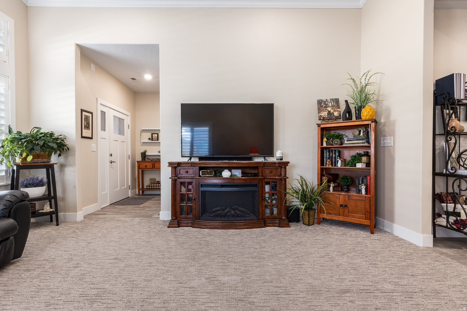 MAPLE LANDING - Residential