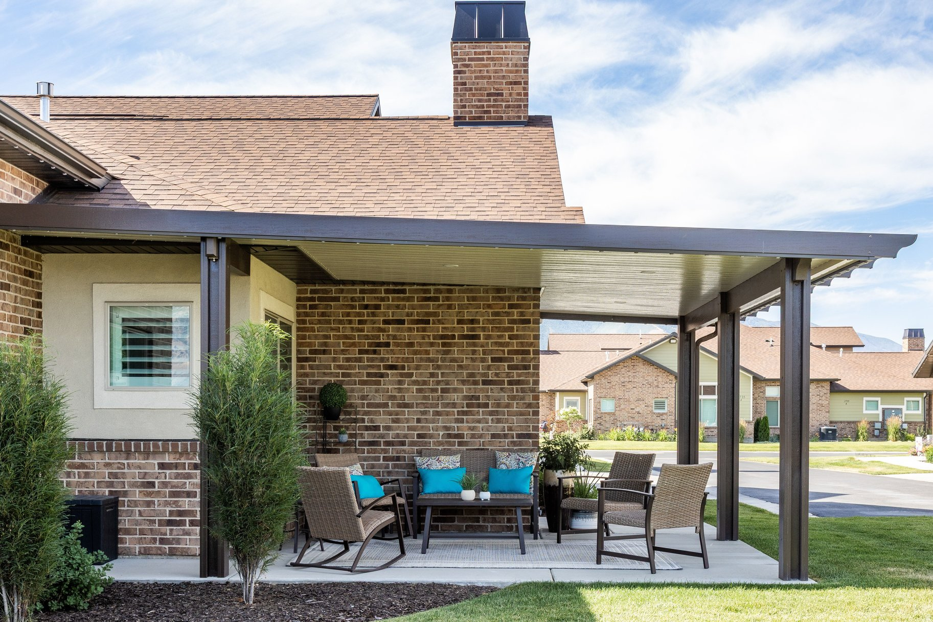 MAPLE LANDING - Residential