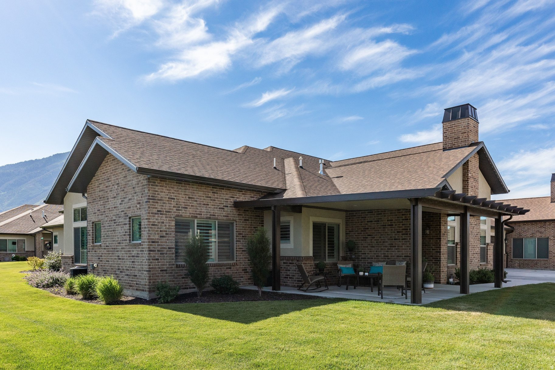 MAPLE LANDING - Residential