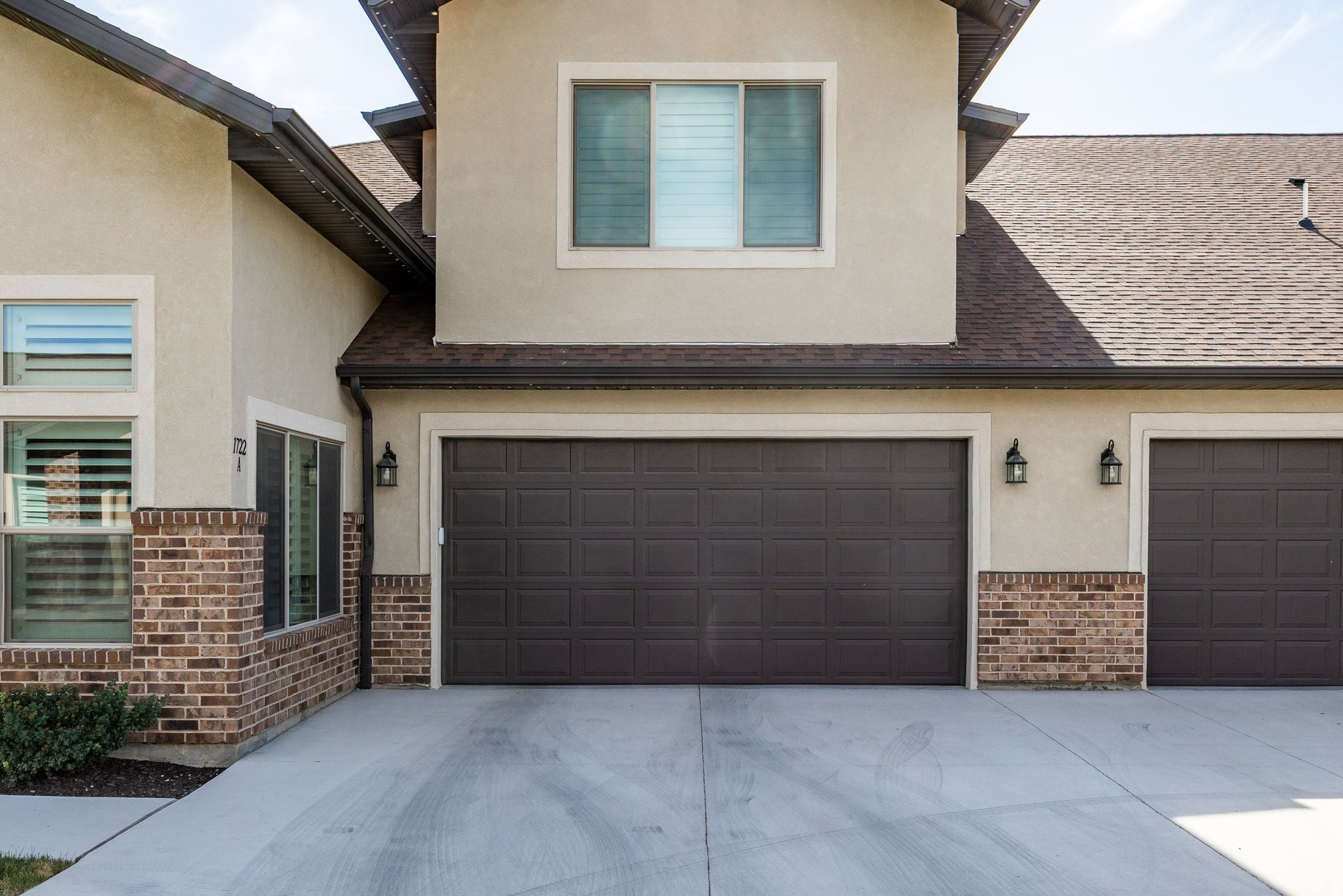 MAPLE LANDING - Residential