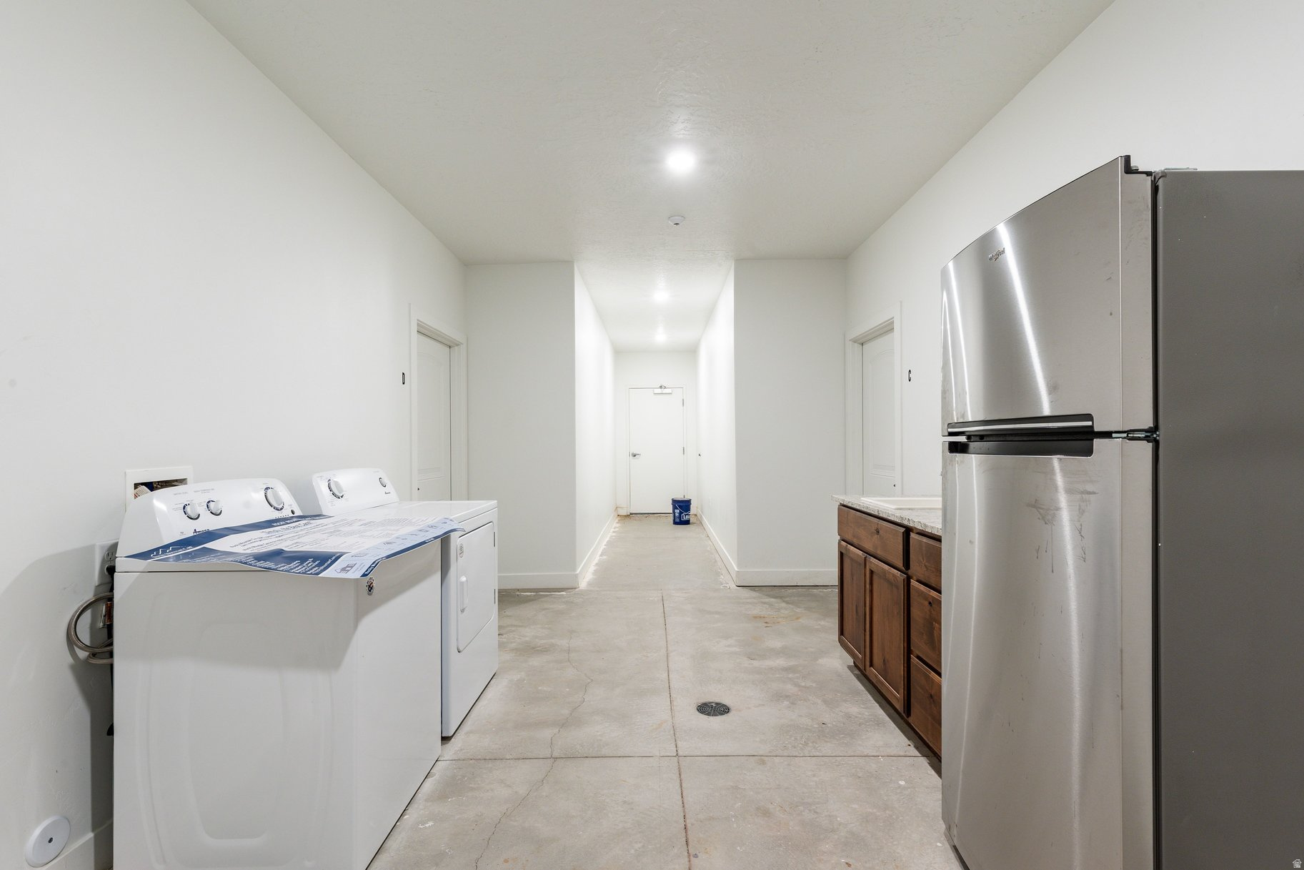 MAPLE LANDING - Residential