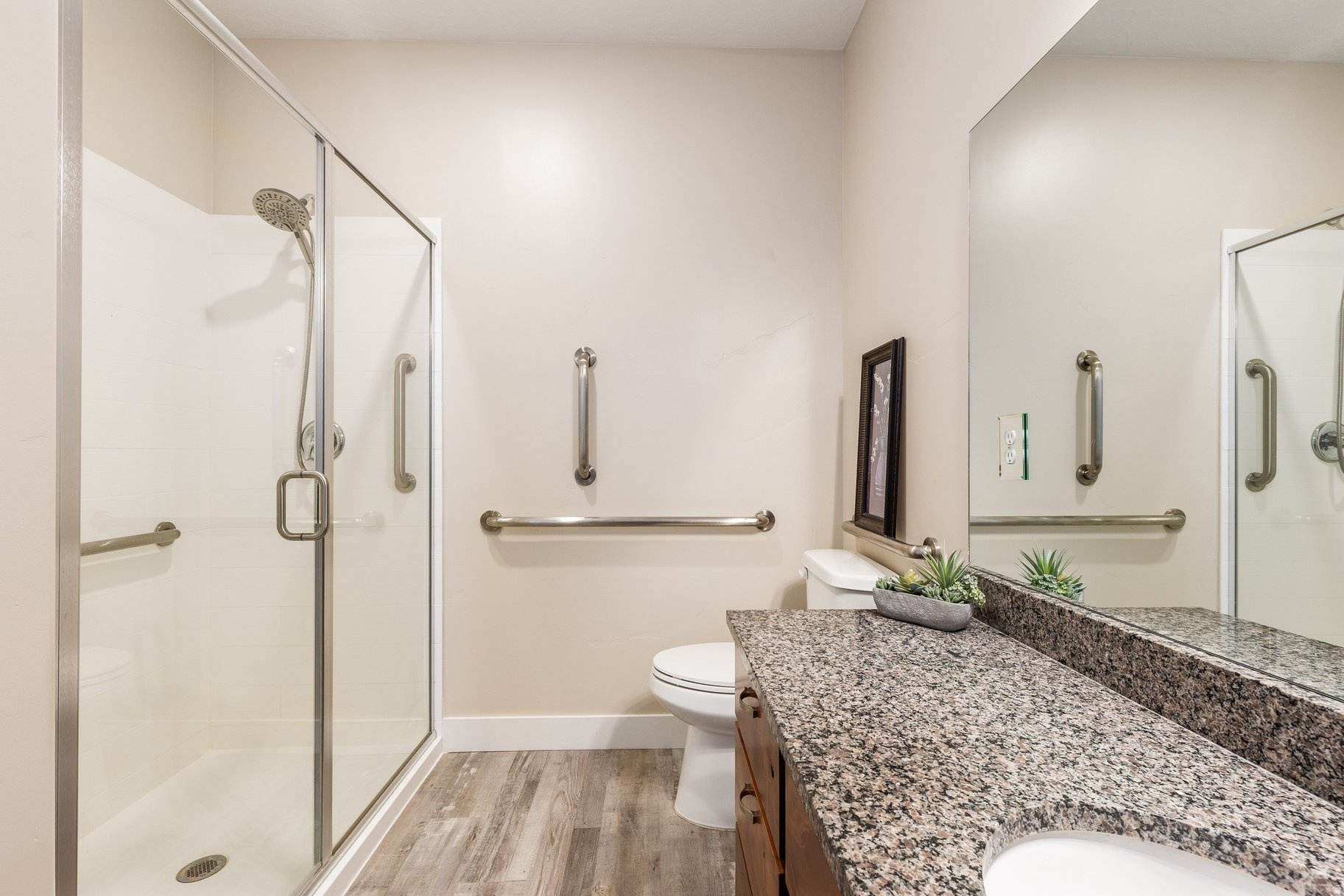 MAPLE LANDING - Residential