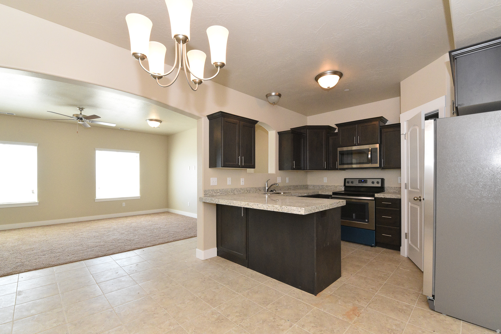 HILLCREST CONDO - Residential