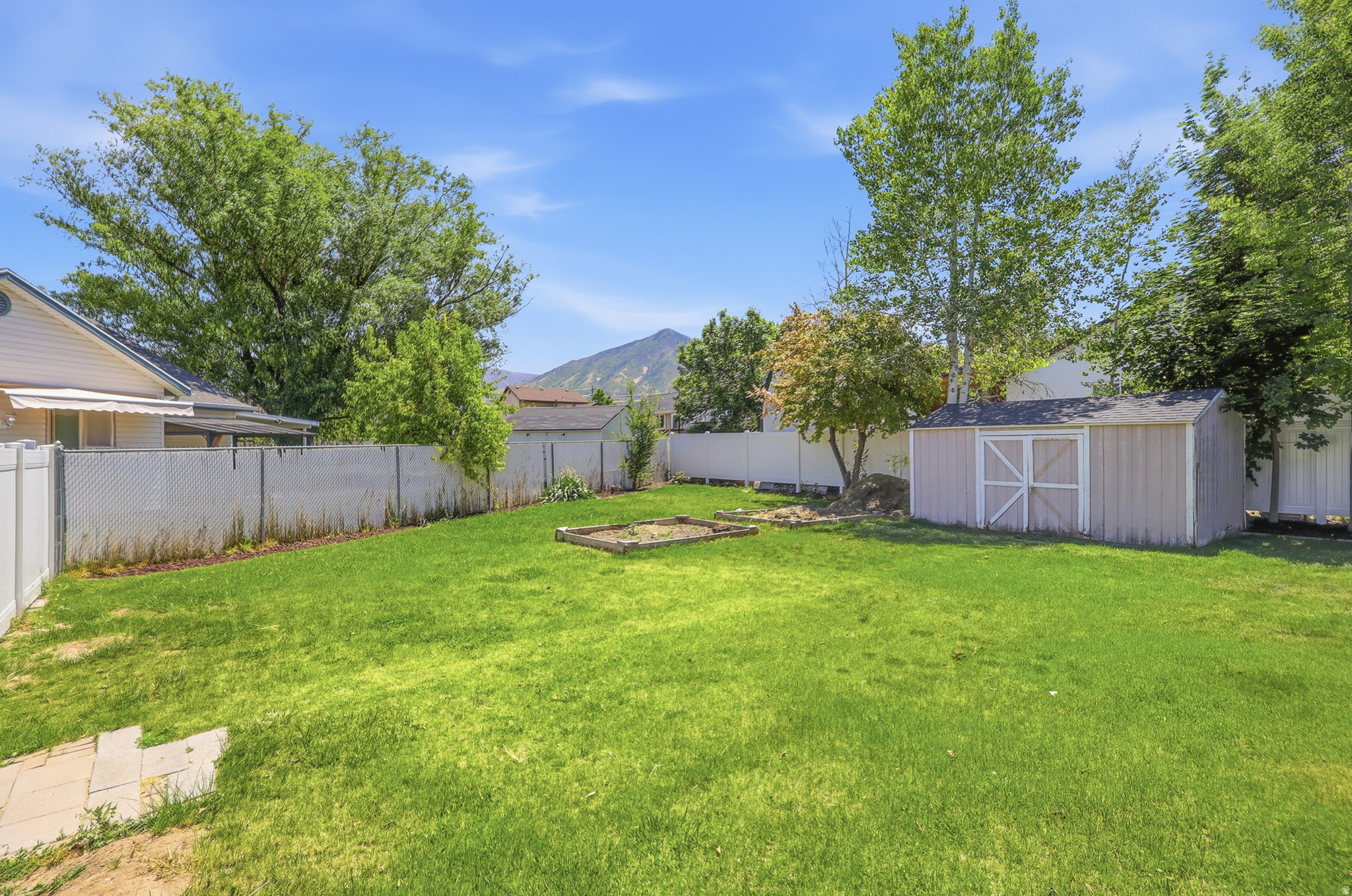 CEDARVIEW ESTATES - Residential