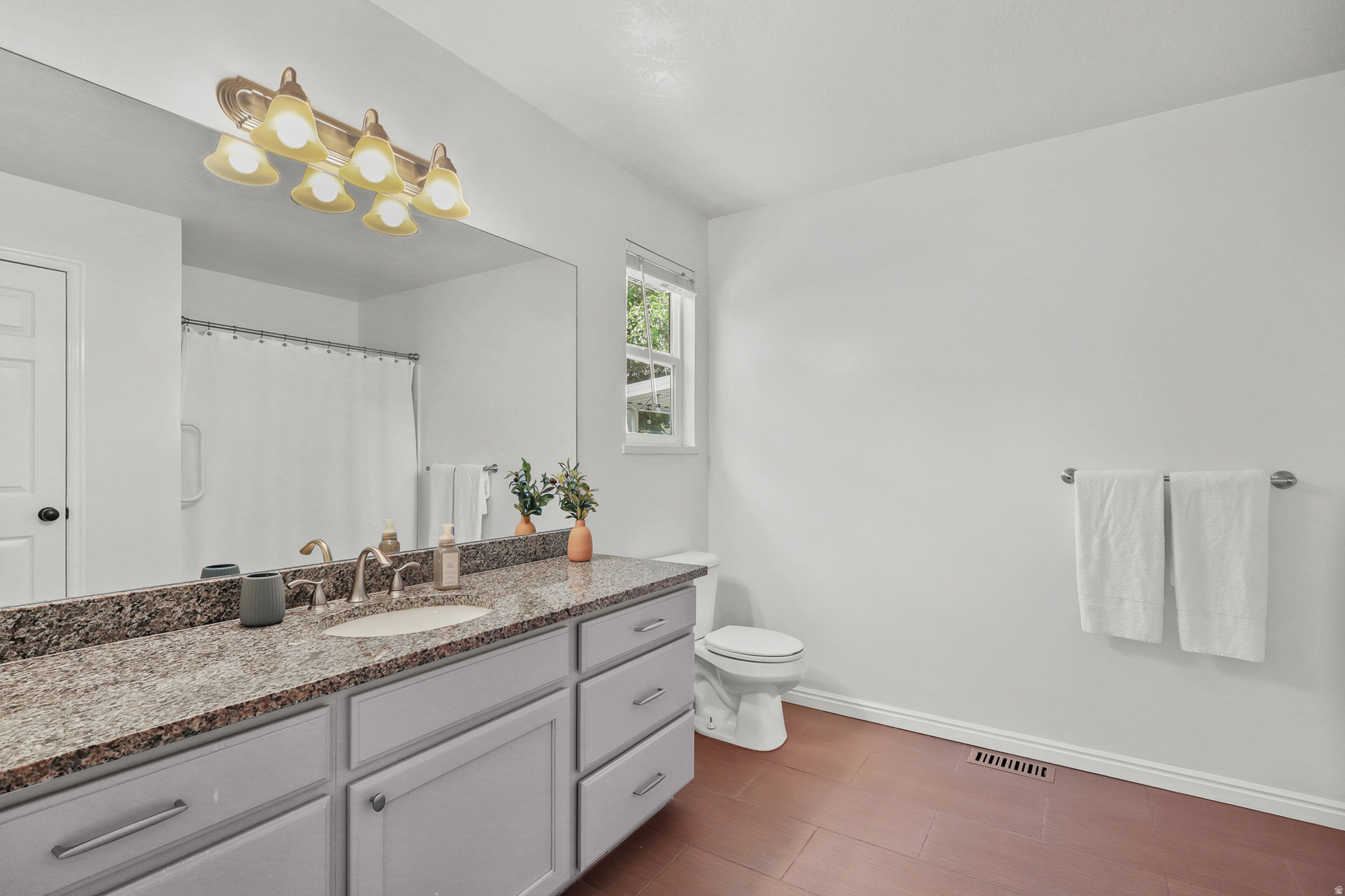 CEDARVIEW ESTATES - Residential