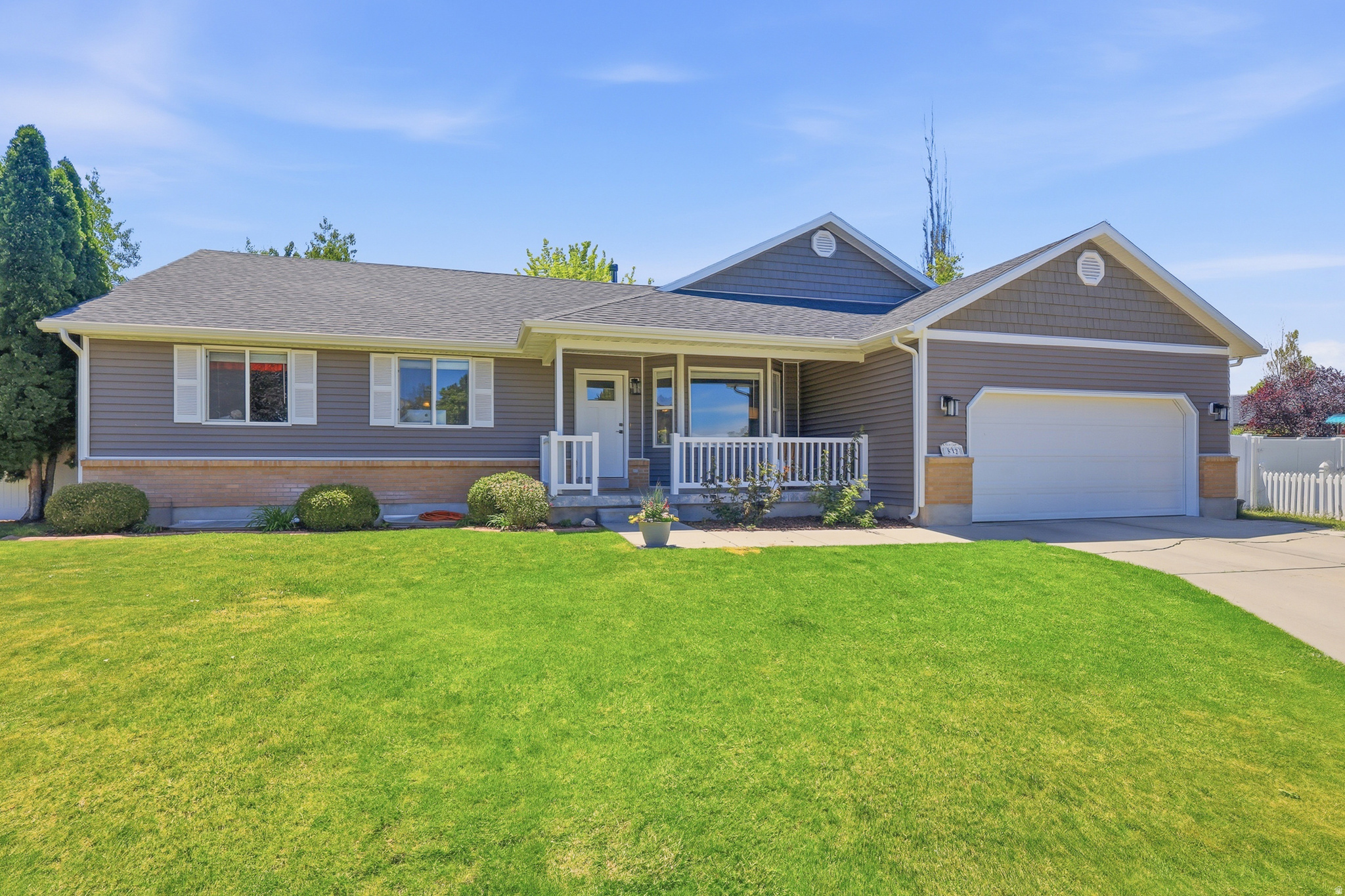 CEDARVIEW ESTATES - Residential