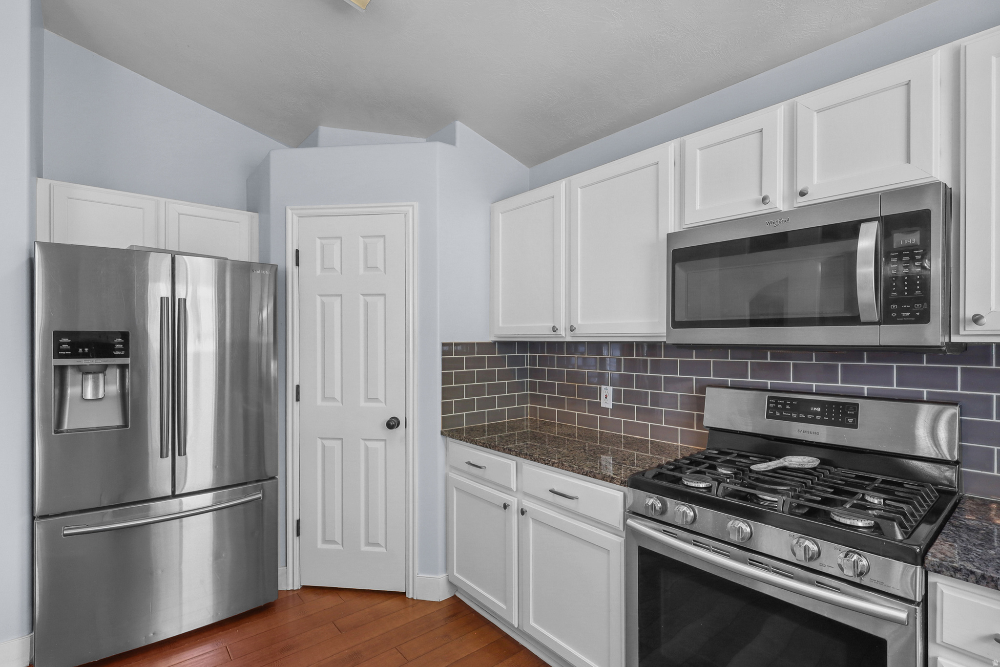 CEDARVIEW ESTATES - Residential