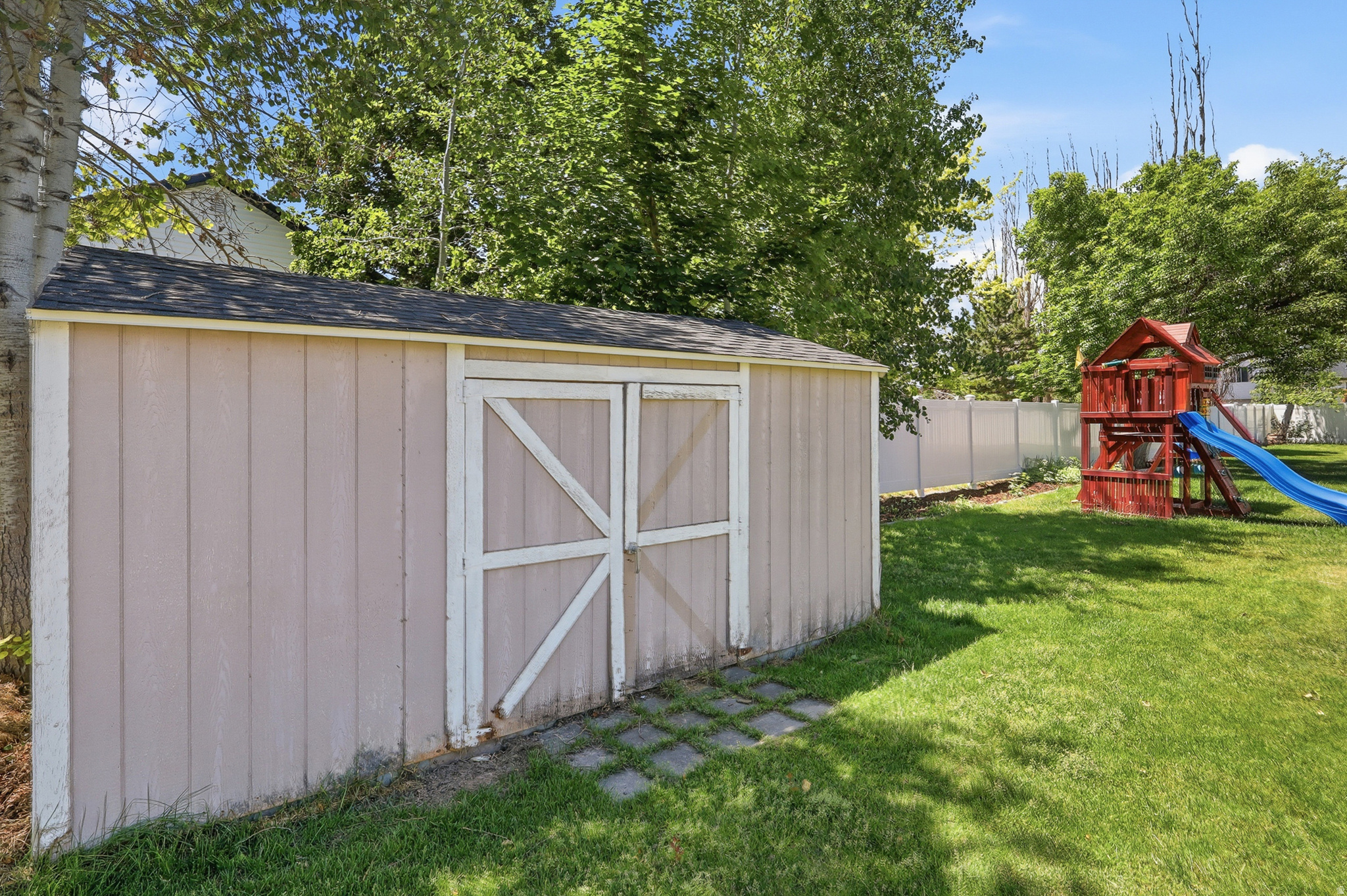 CEDARVIEW ESTATES - Residential