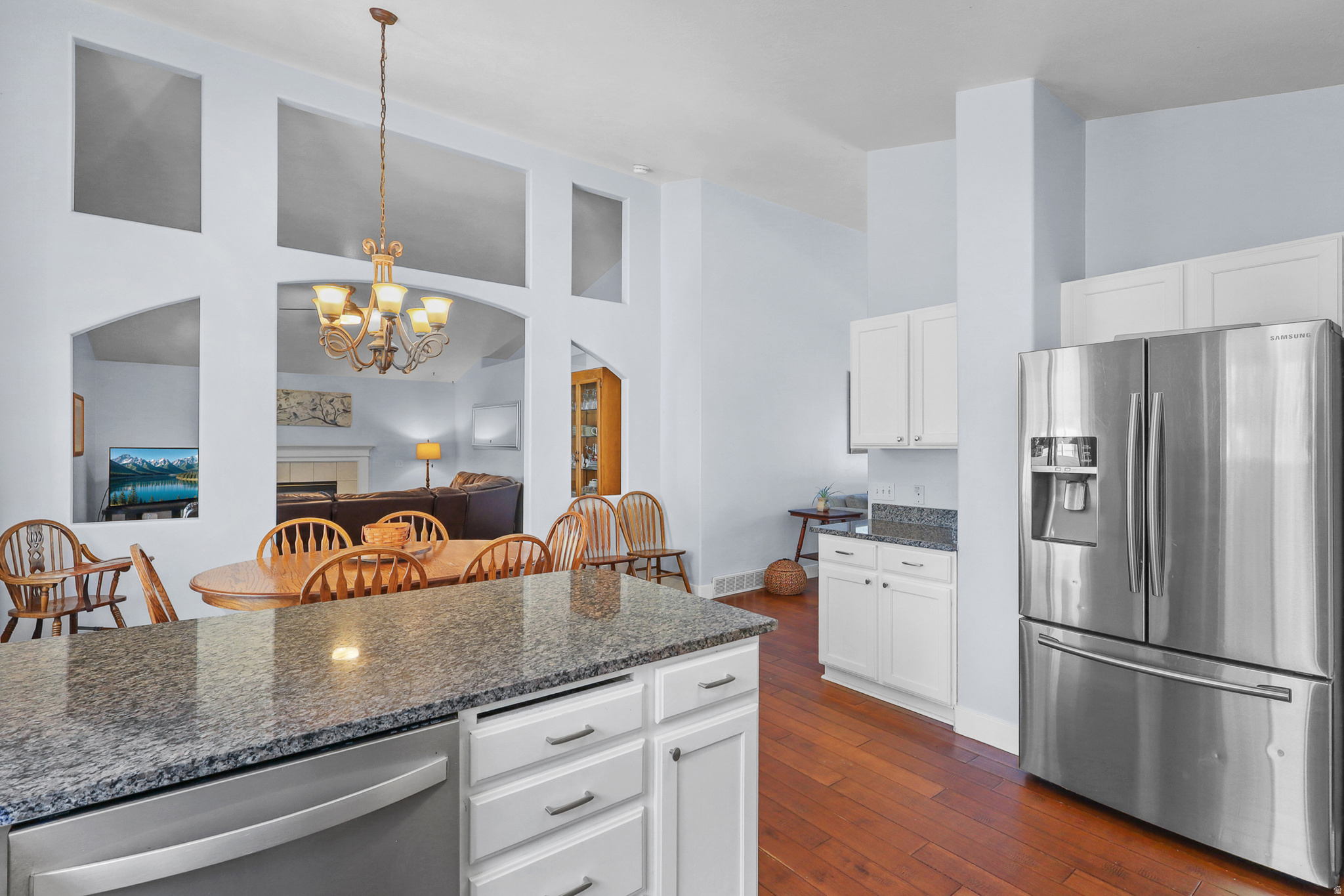 CEDARVIEW ESTATES - Residential