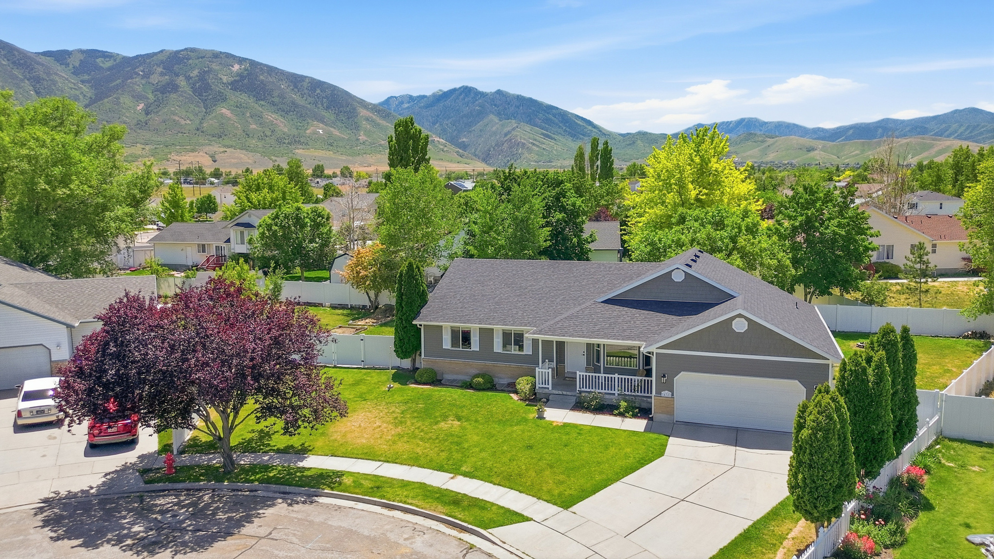 CEDARVIEW ESTATES - Residential