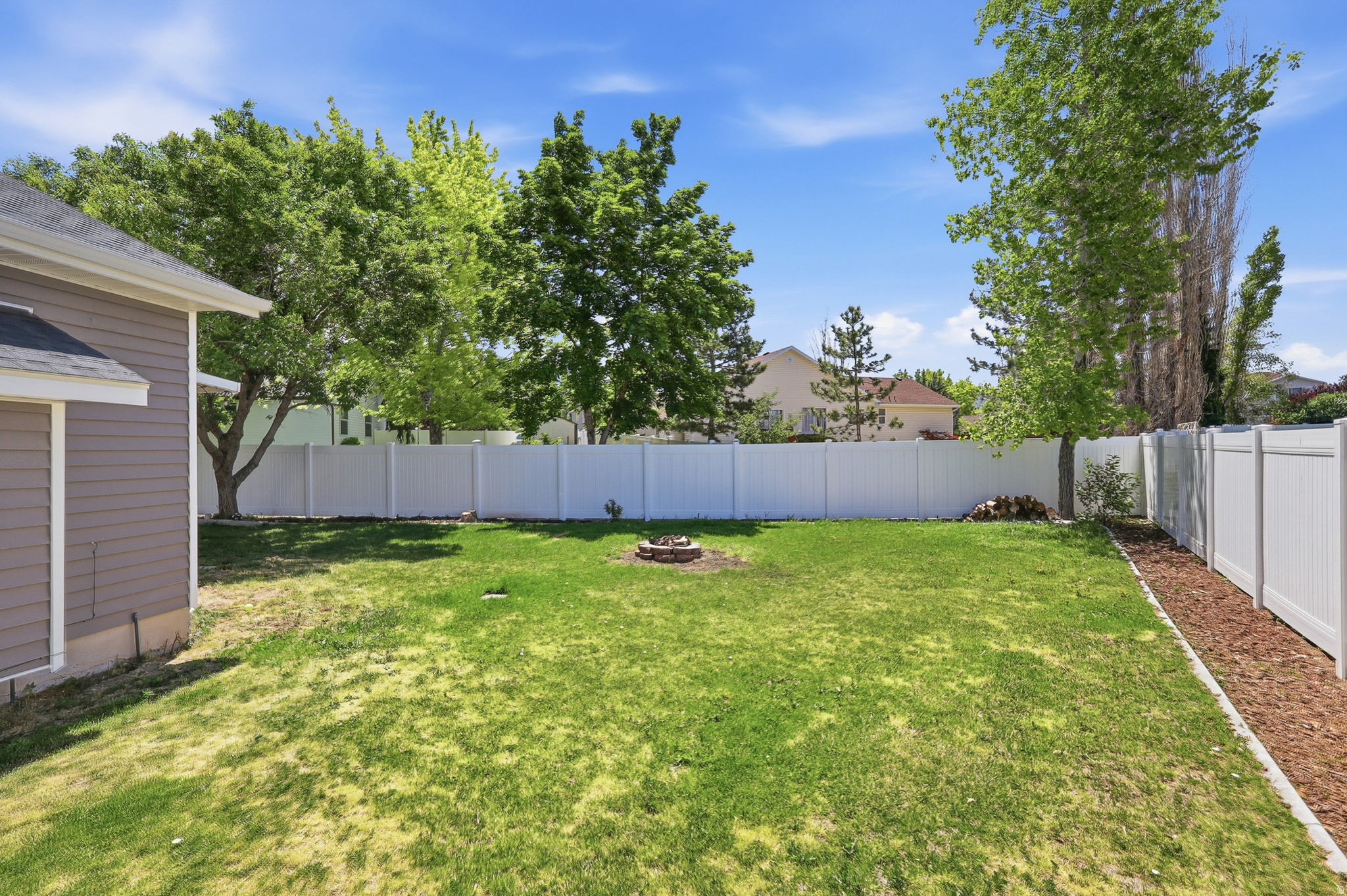 CEDARVIEW ESTATES - Residential
