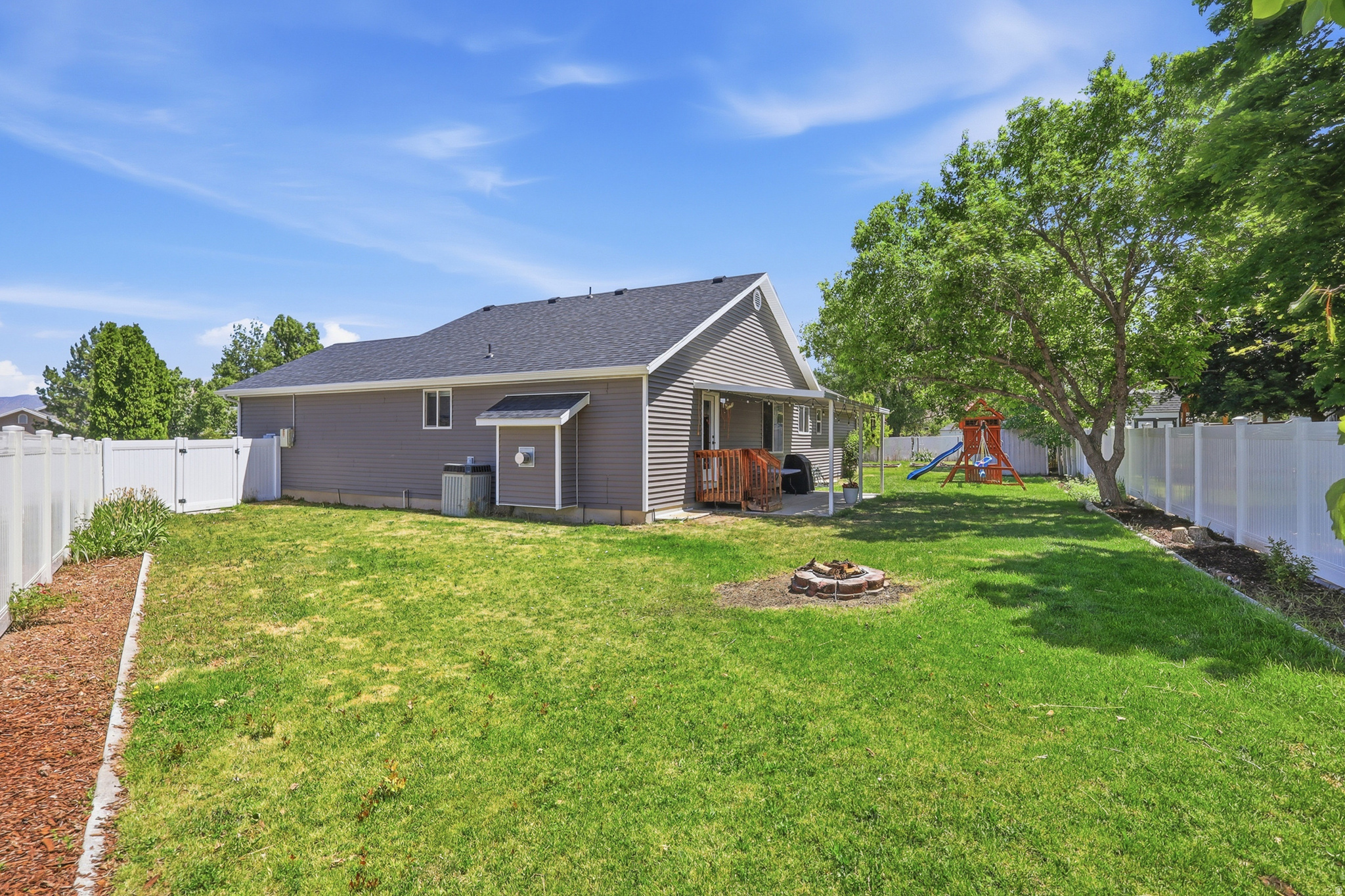 CEDARVIEW ESTATES - Residential