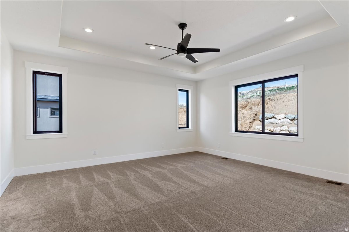 DEER CREST - Residential