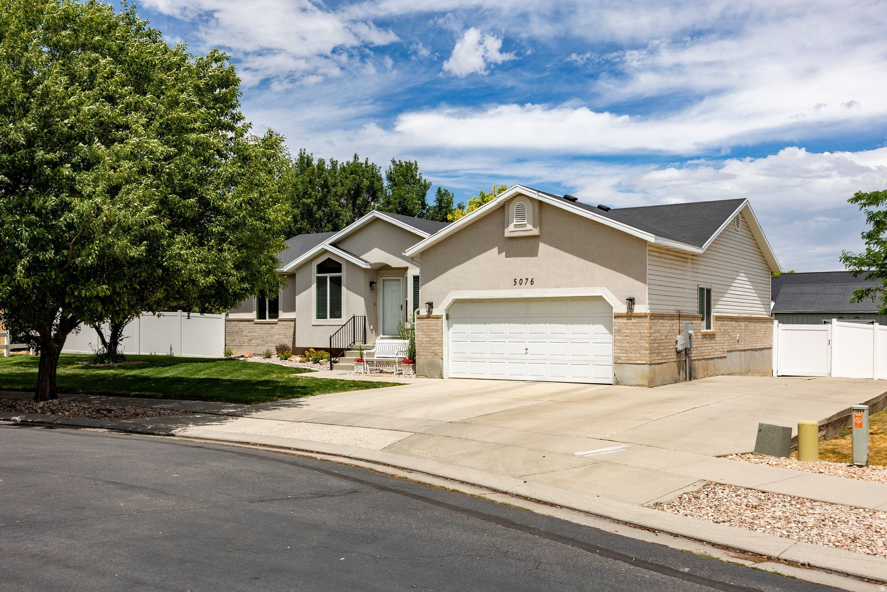 WOOD CREEK 2 - Residential