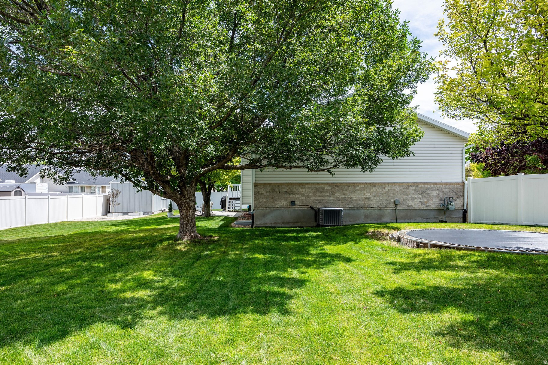 WOOD CREEK 2 - Residential