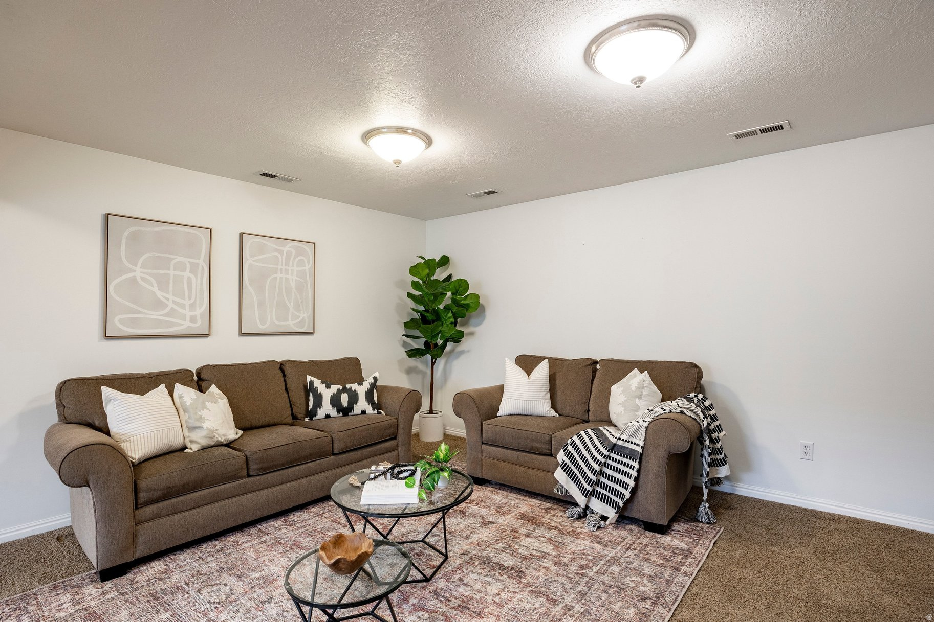 WOOD CREEK 2 - Residential