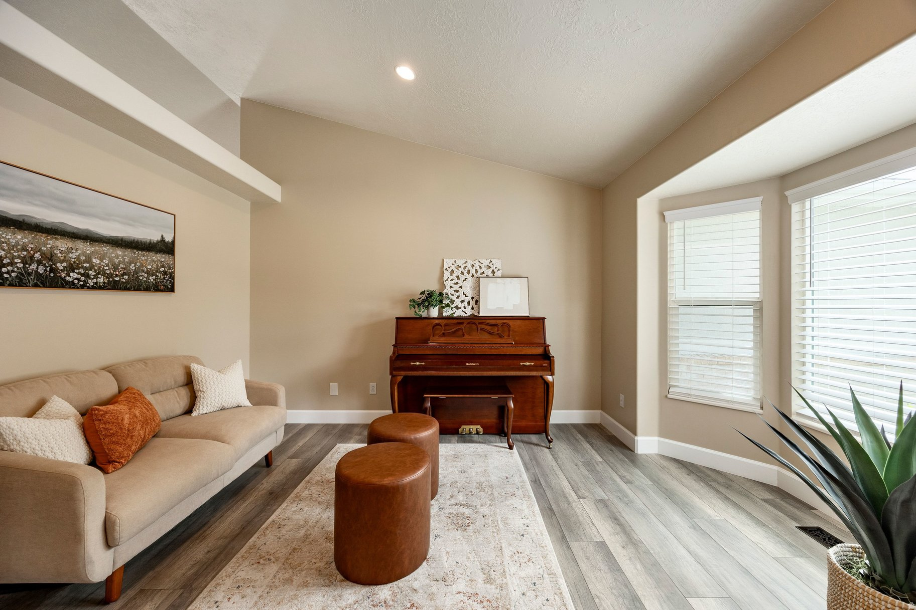 WOOD CREEK 2 - Residential