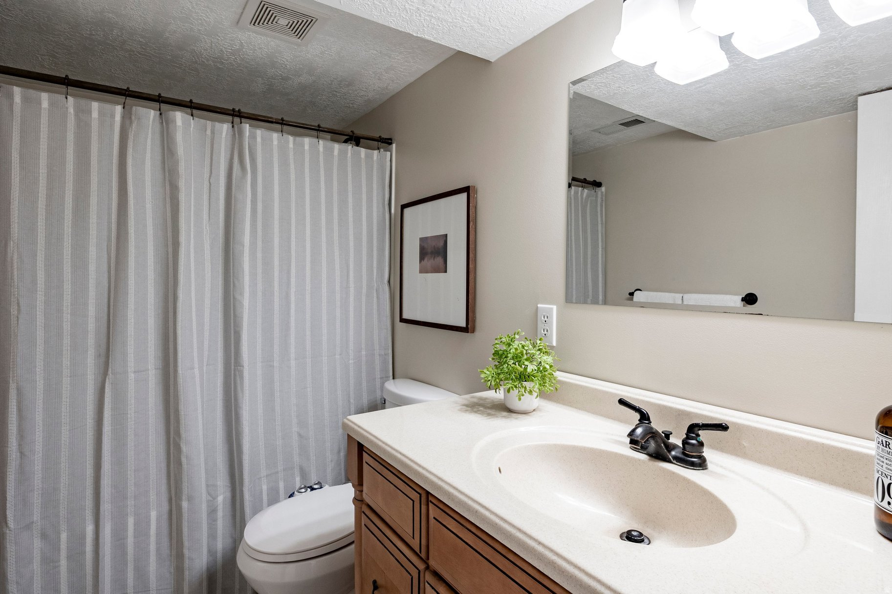 WOOD CREEK 2 - Residential