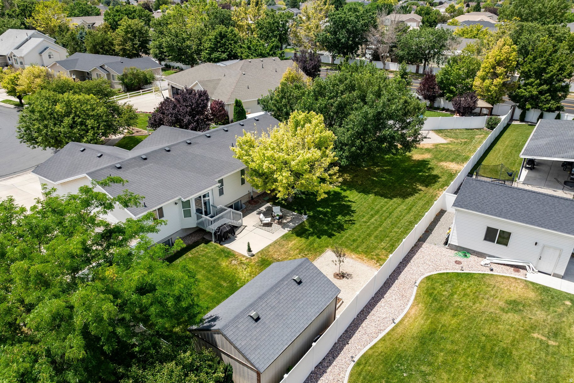 WOOD CREEK 2 - Residential