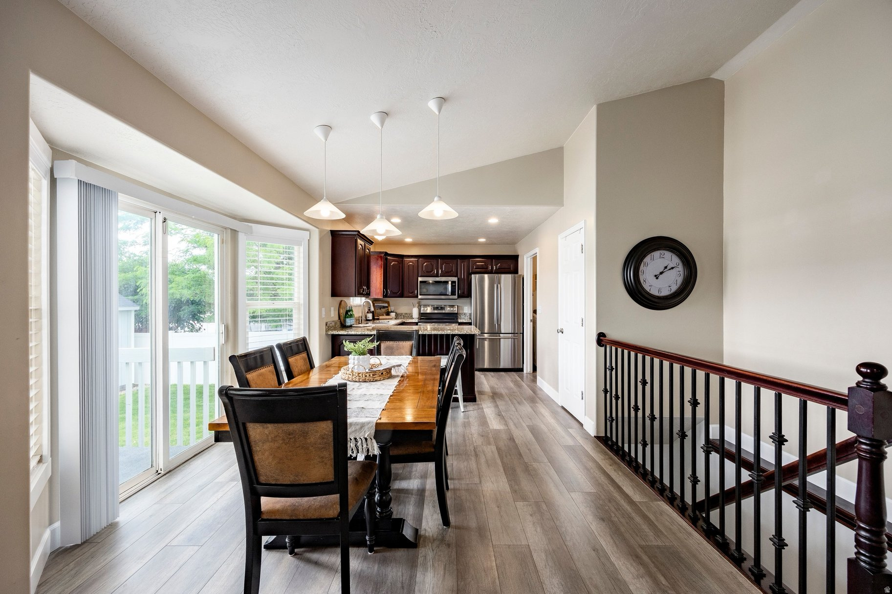 WOOD CREEK 2 - Residential