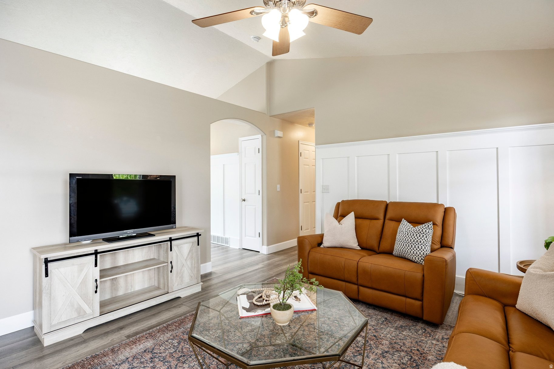 WOOD CREEK 2 - Residential