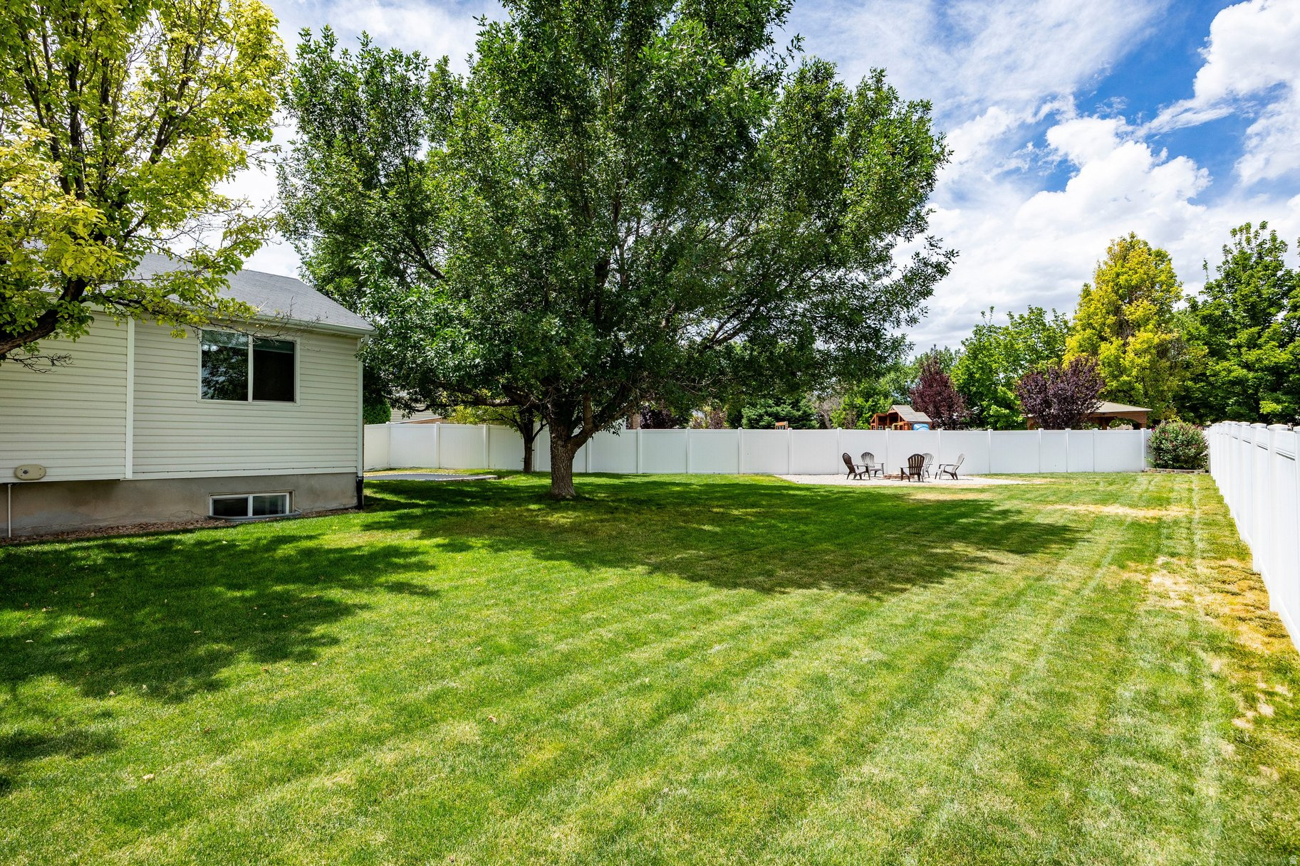 WOOD CREEK 2 - Residential