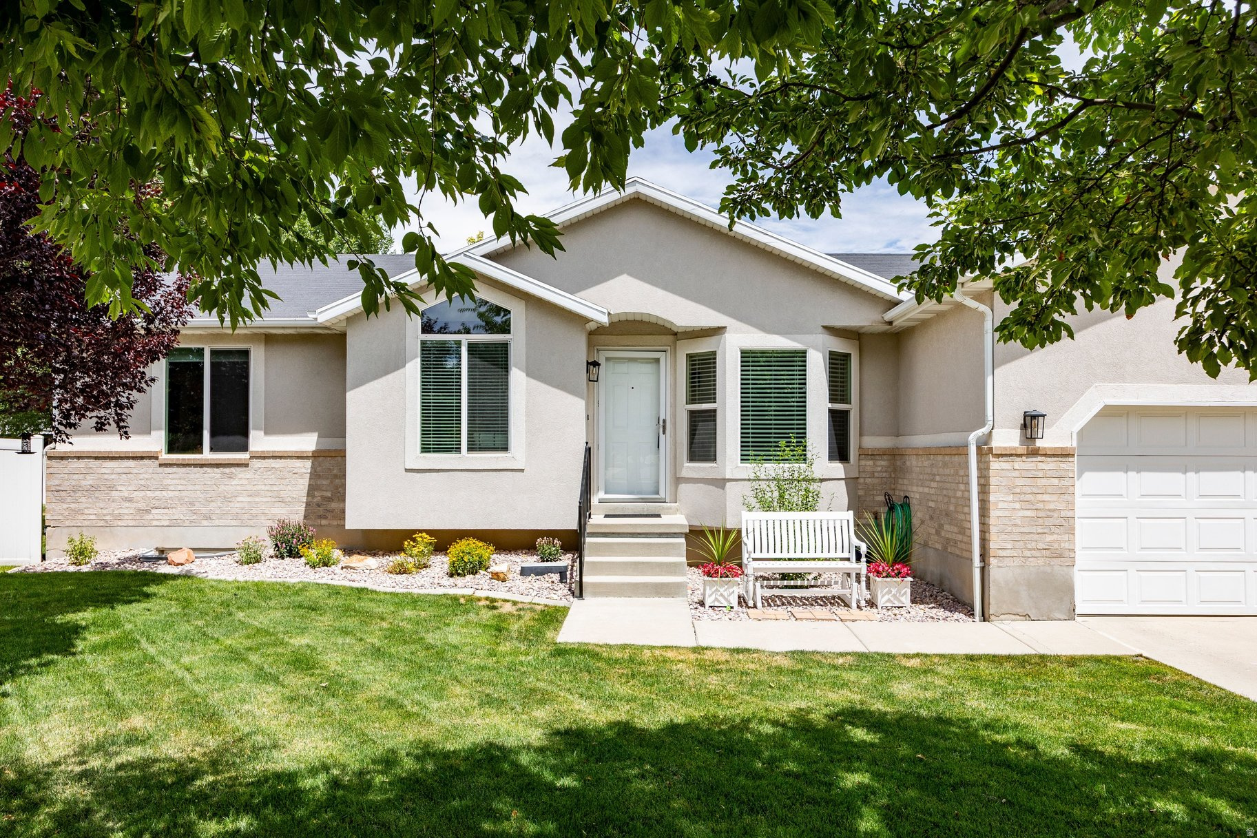WOOD CREEK 2 - Residential