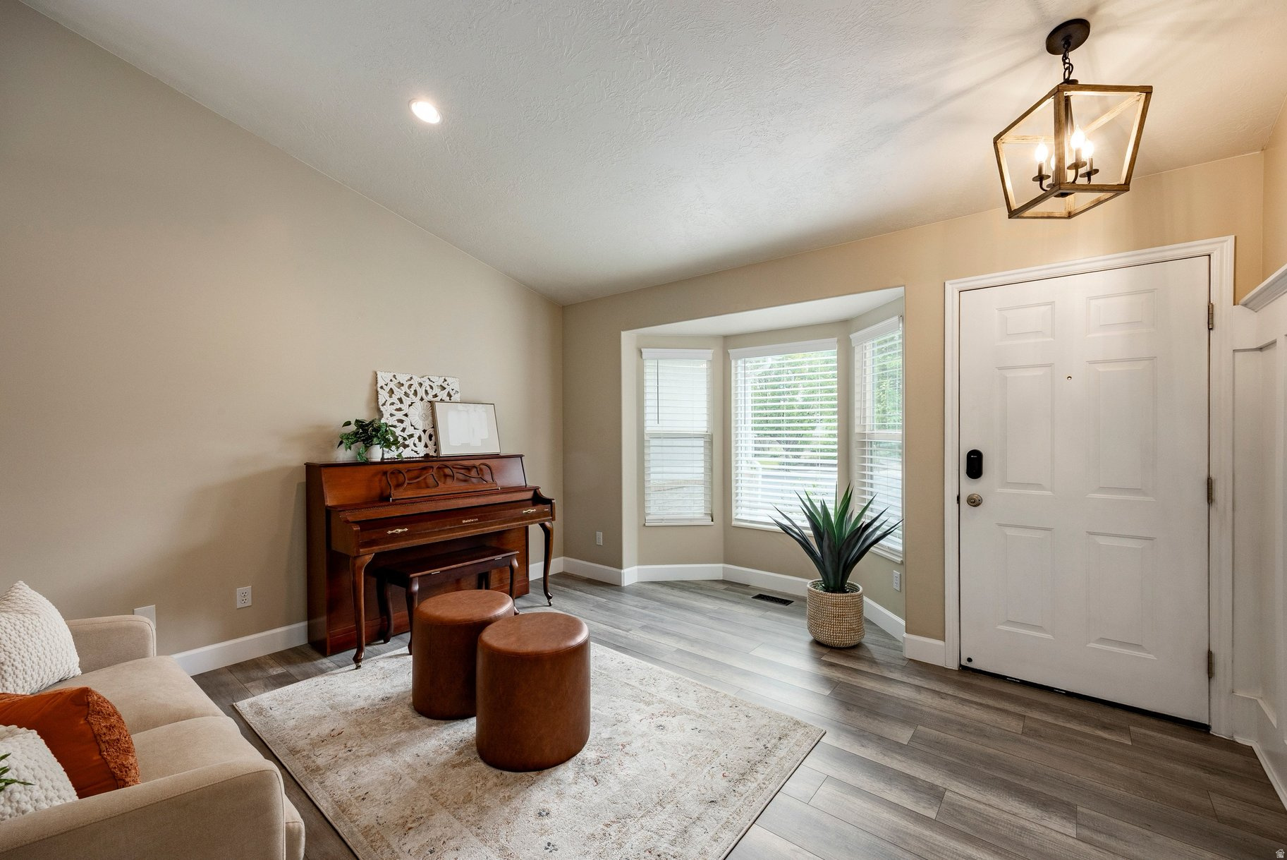 WOOD CREEK 2 - Residential