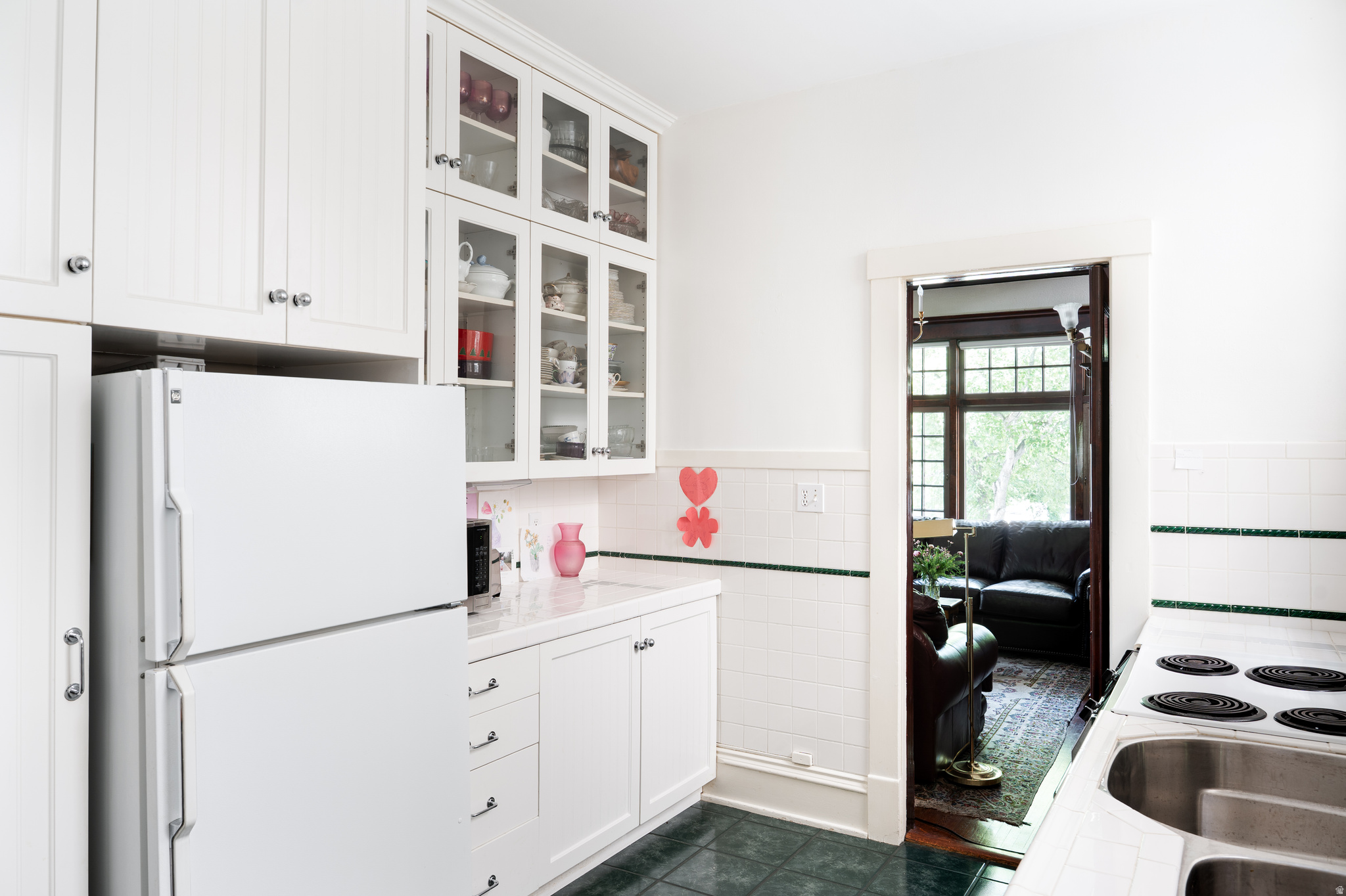THE MARYLAND CONDM - Residential