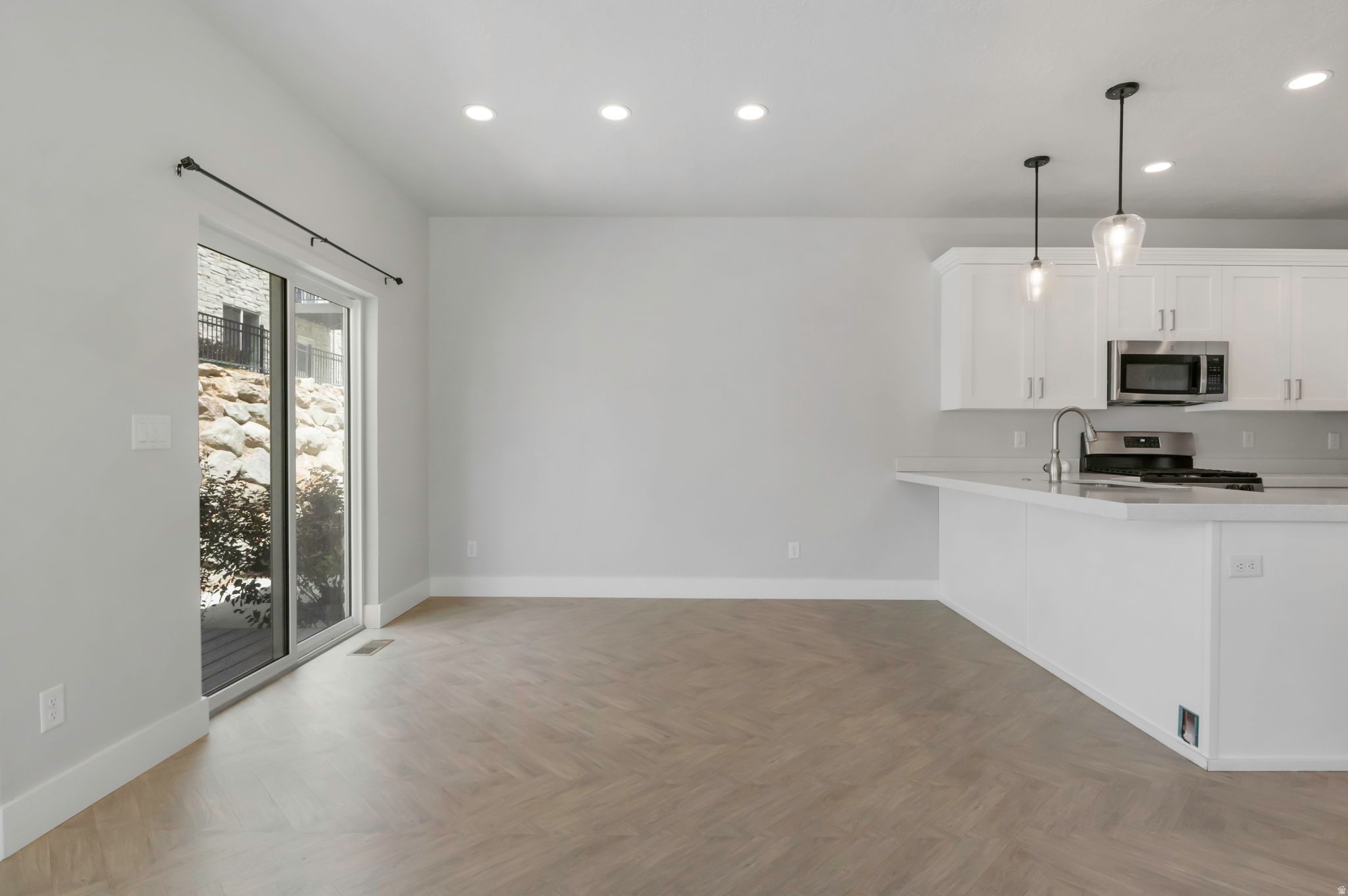 RIDGE - Residential