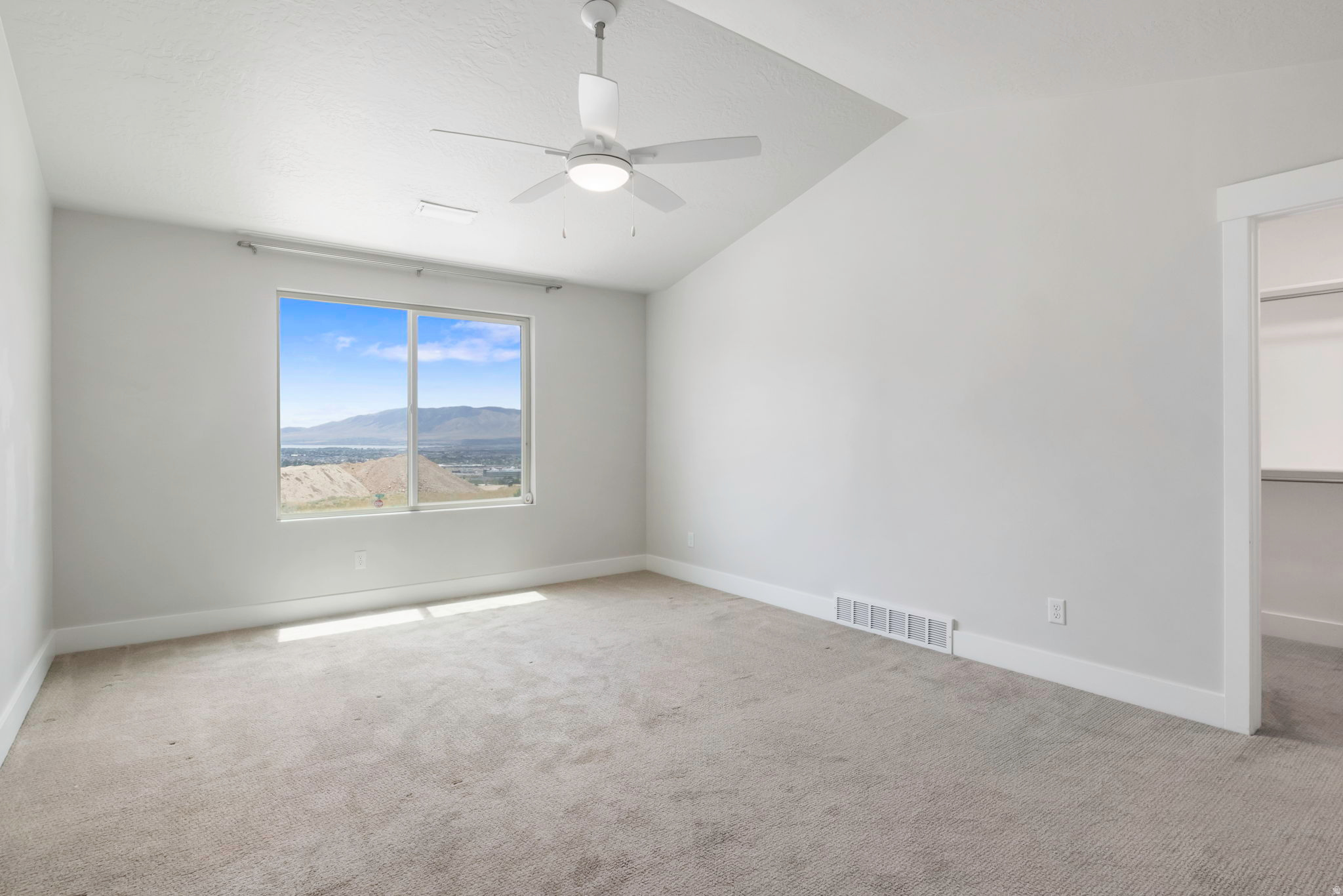 RIDGE - Residential
